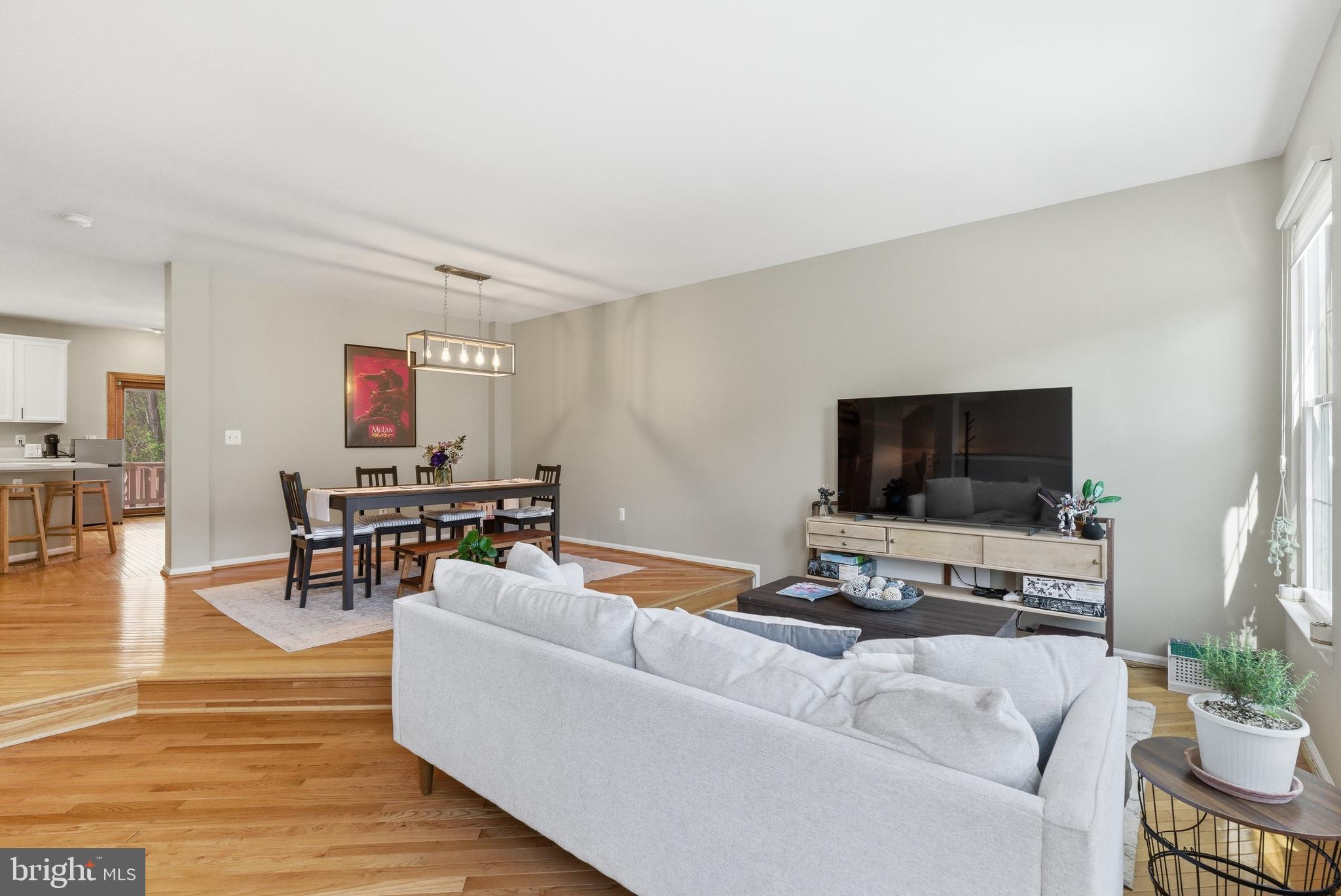 KINGSTOWNE - Residential