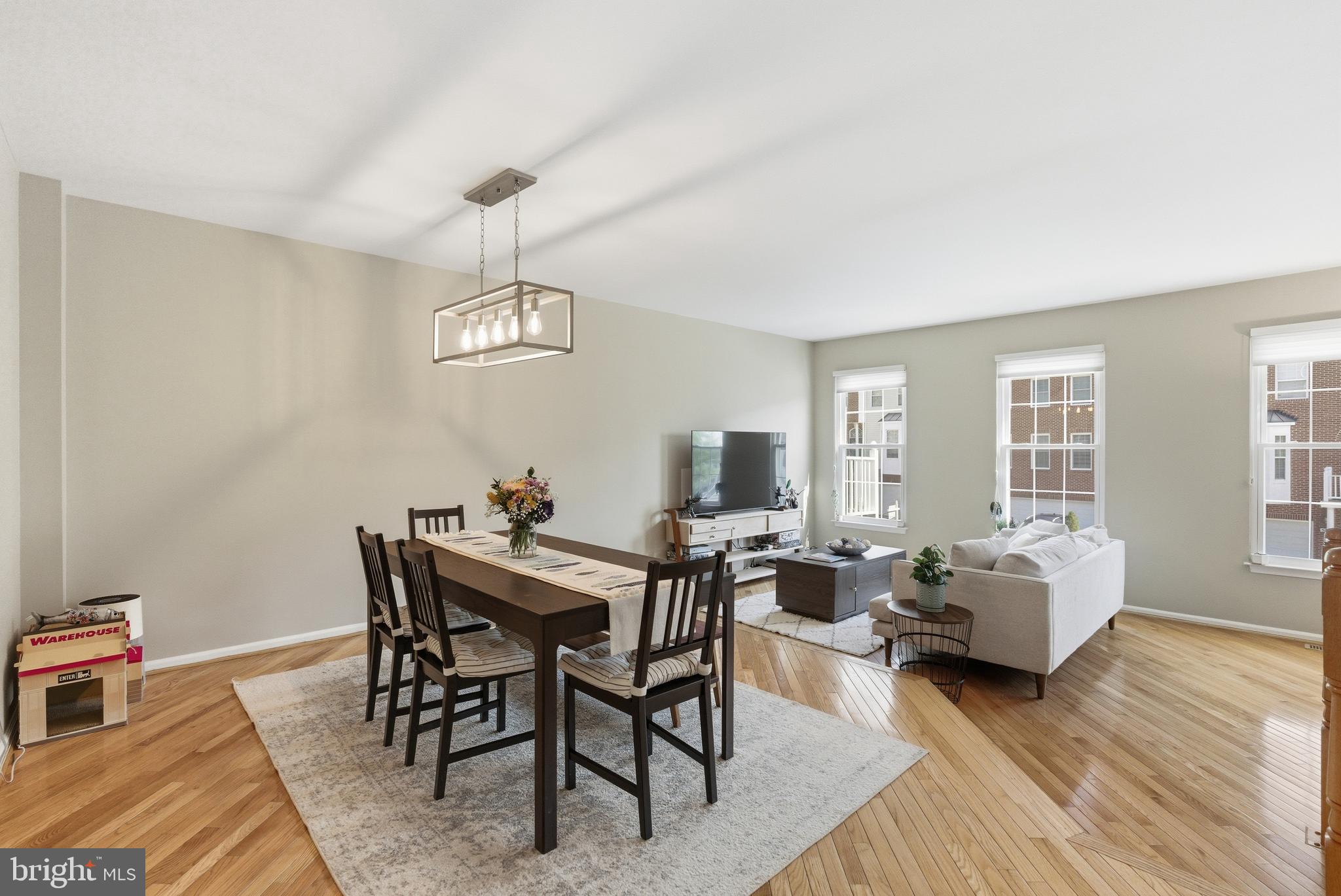 KINGSTOWNE - Residential