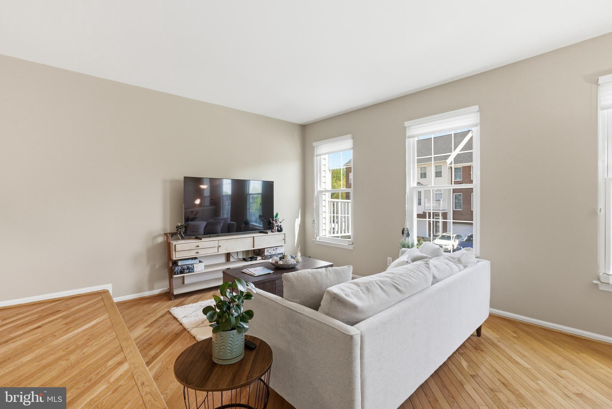 KINGSTOWNE - Residential