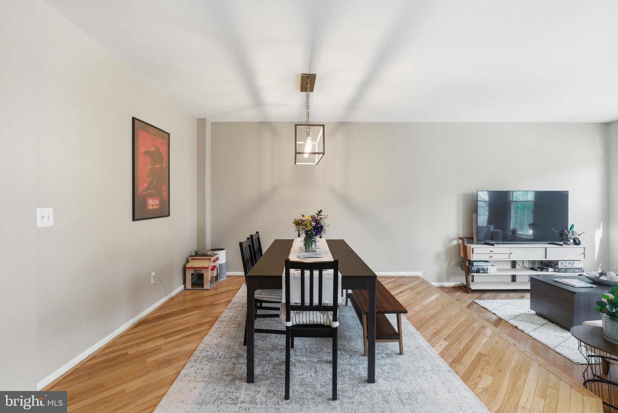 KINGSTOWNE - Residential