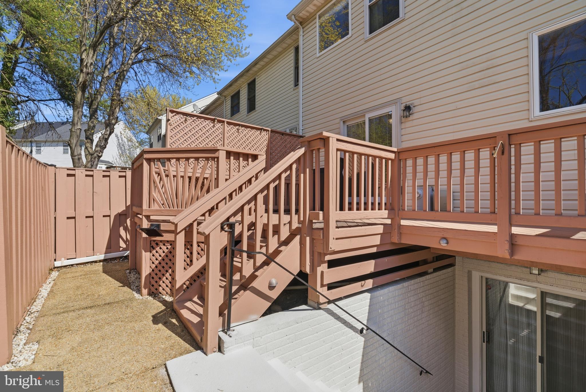 KINGSTOWNE - Residential