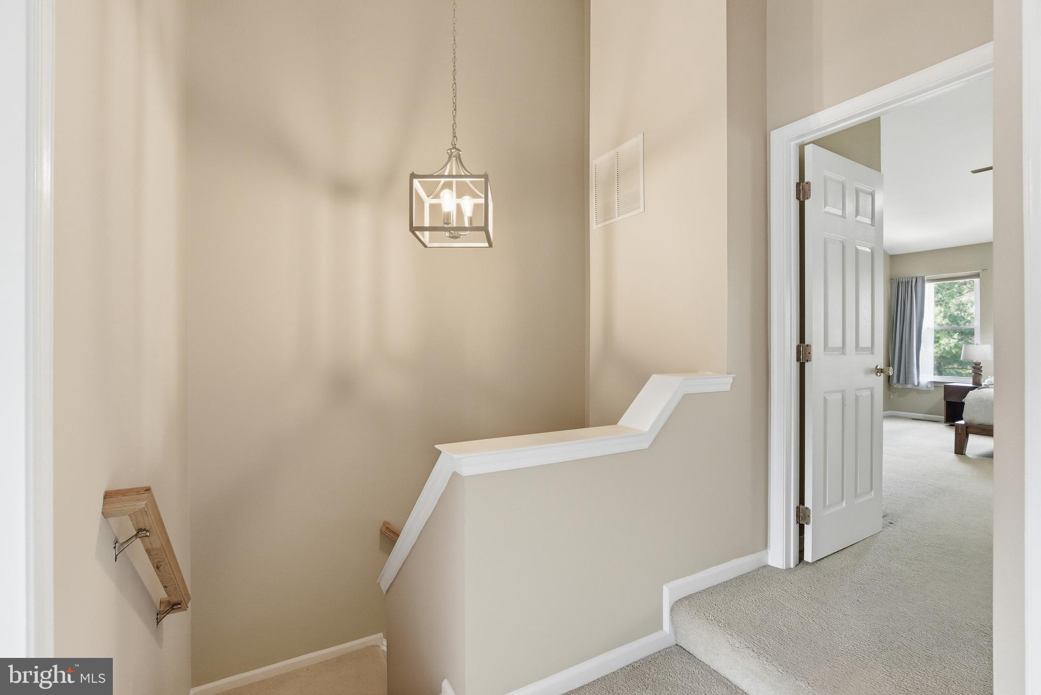 KINGSTOWNE - Residential