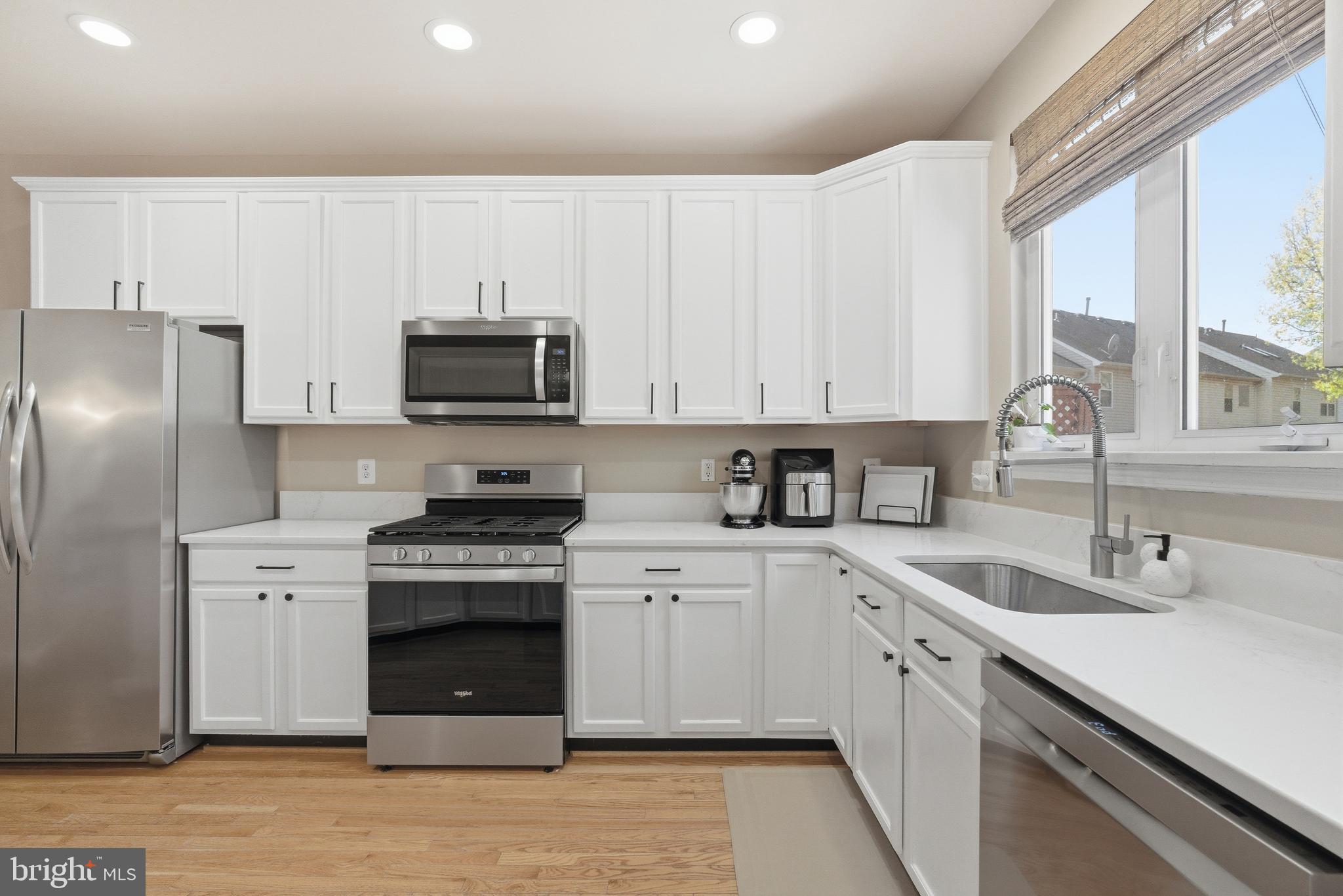 KINGSTOWNE - Residential