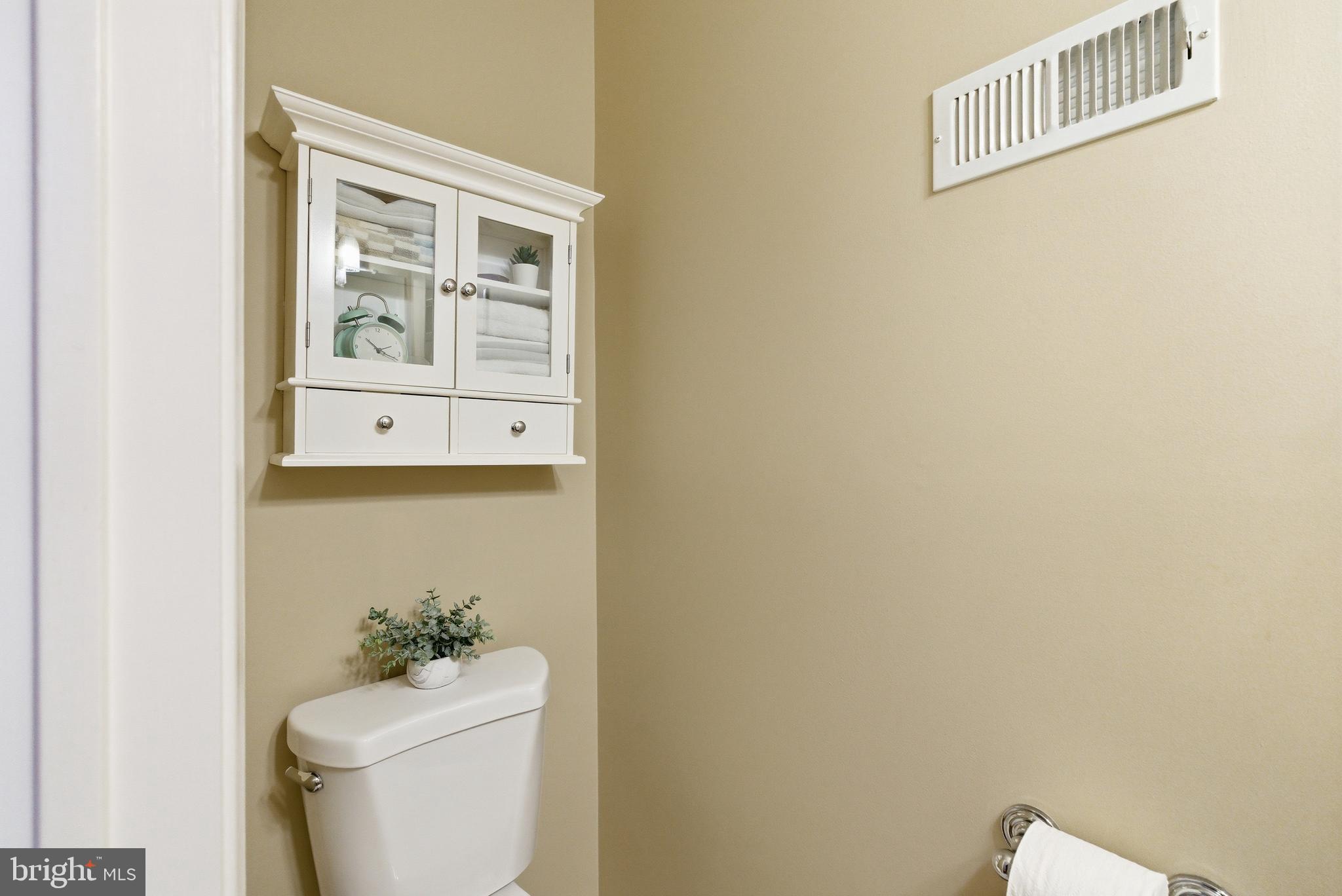 KINGSTOWNE - Residential