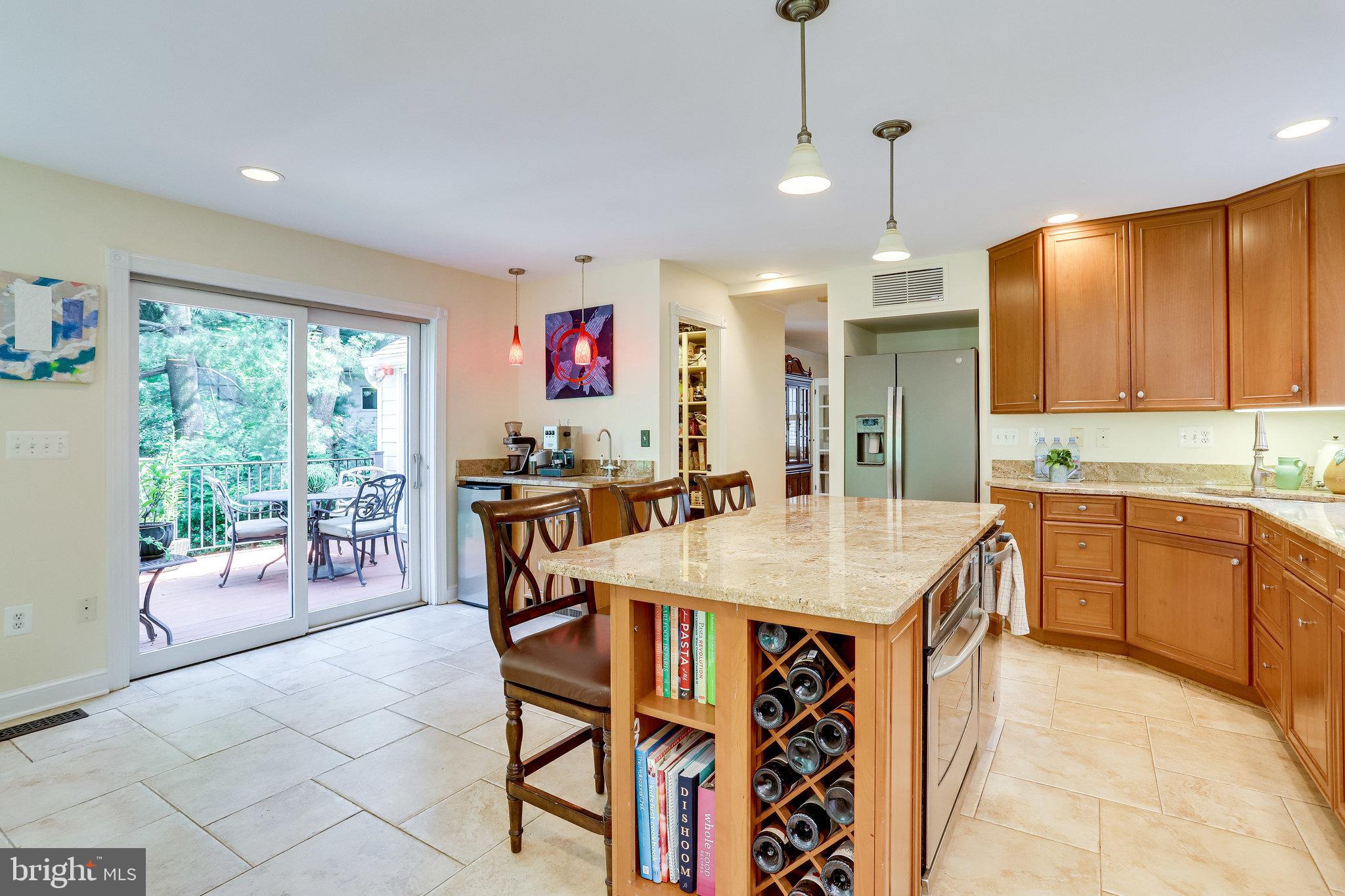 BROYHILL FOREST - Residential