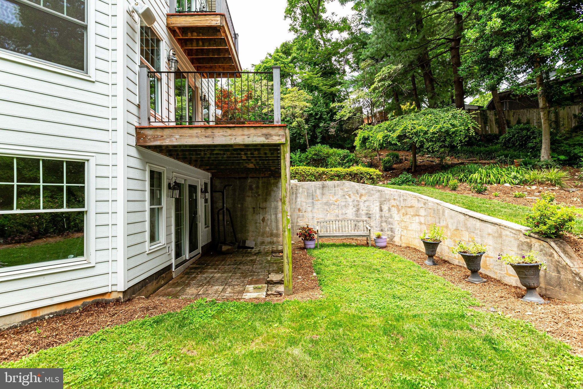 BROYHILL FOREST - Residential