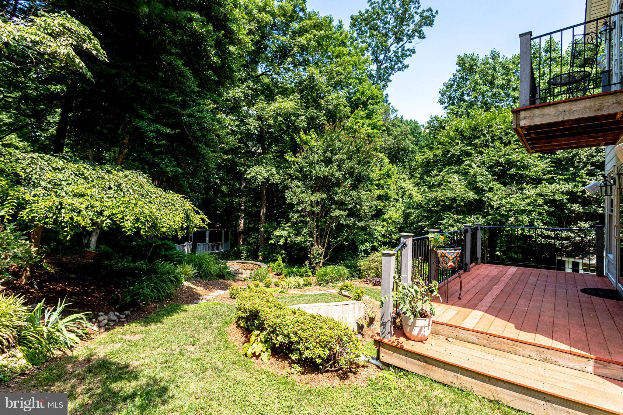 BROYHILL FOREST - Residential