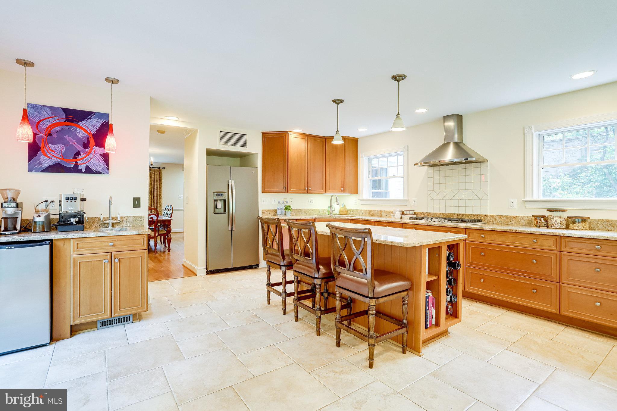 BROYHILL FOREST - Residential