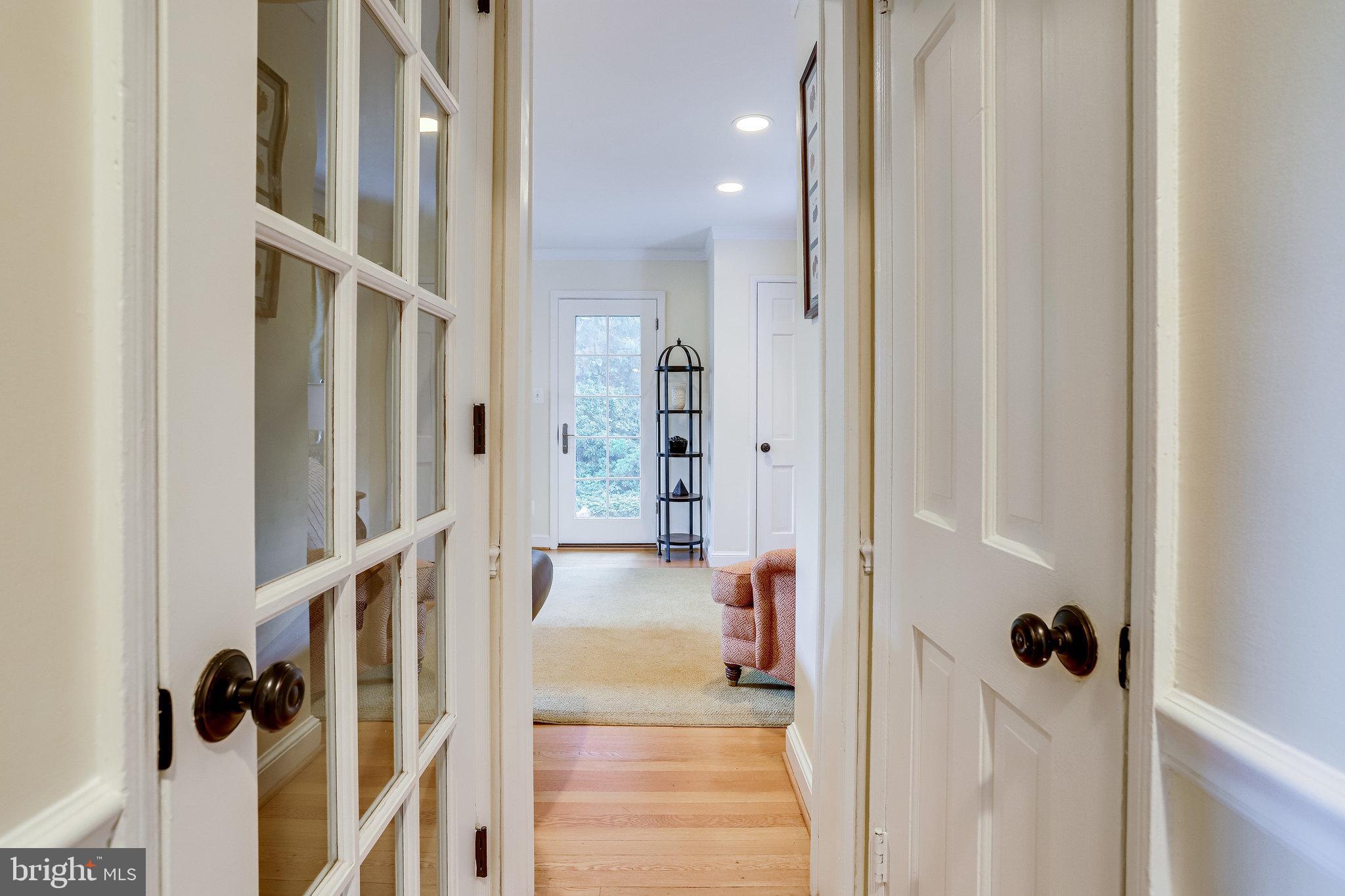 BROYHILL FOREST - Residential