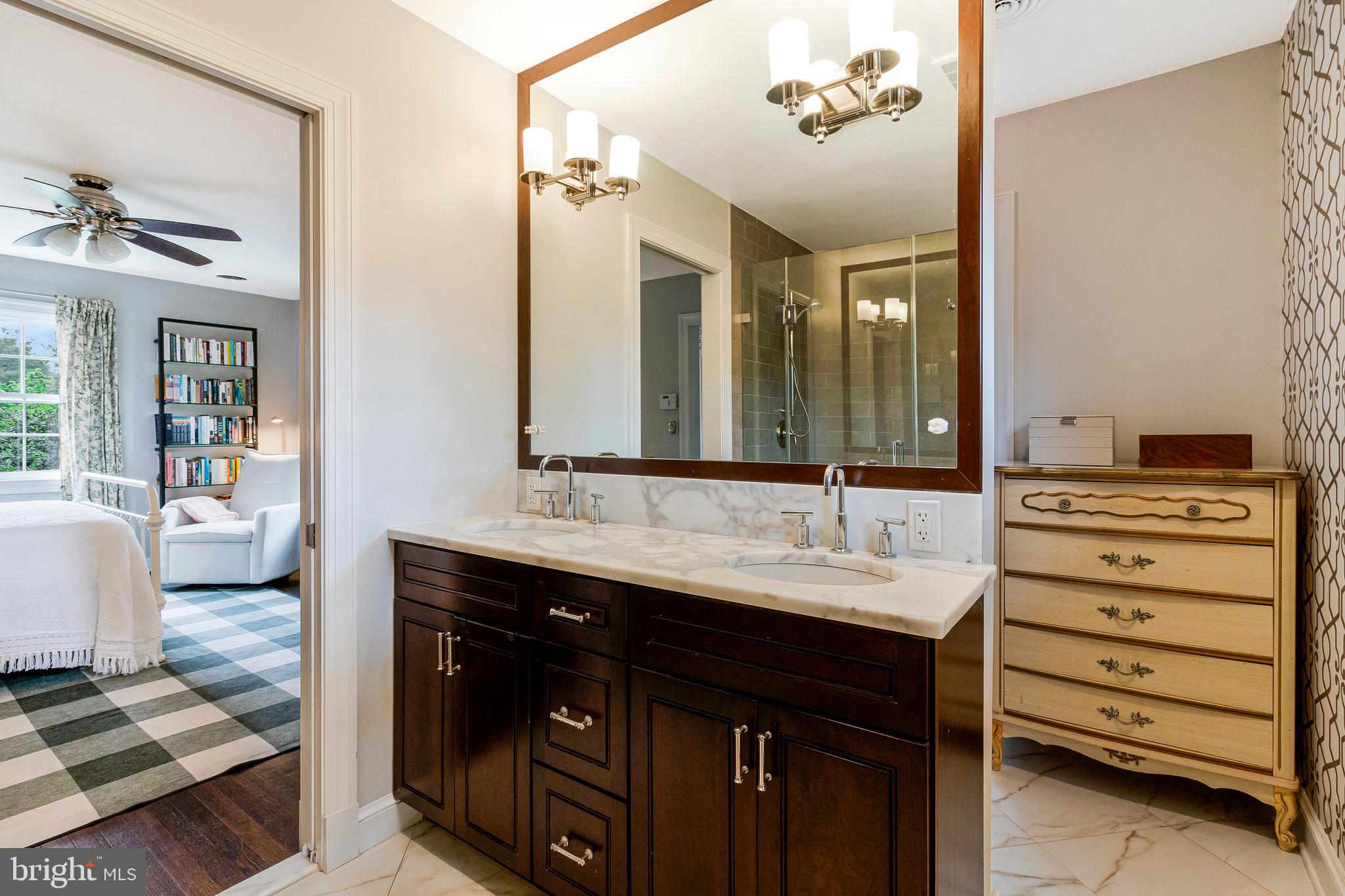 RIDGEWOOD VILLAGE - Residential