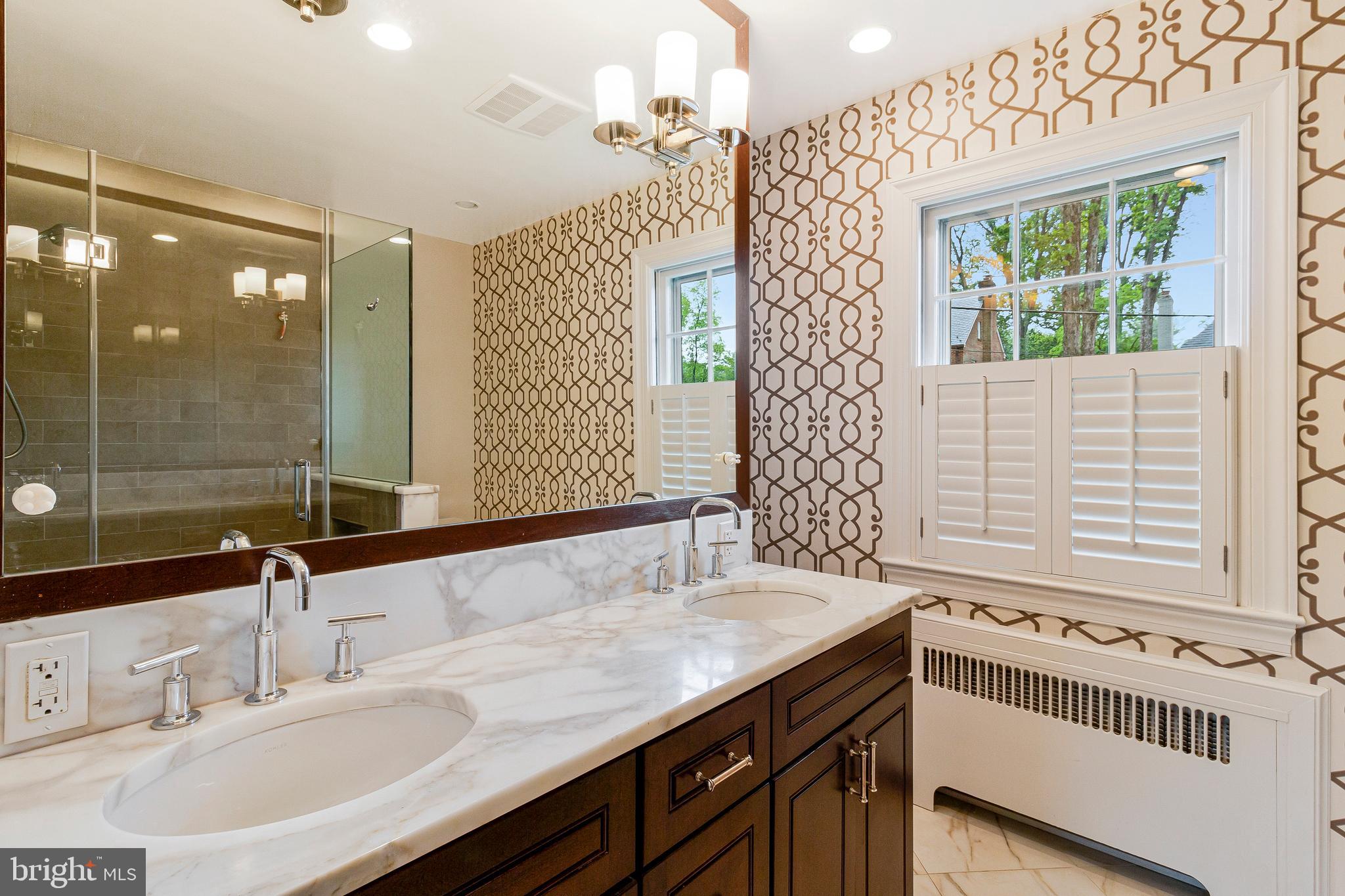 RIDGEWOOD VILLAGE - Residential