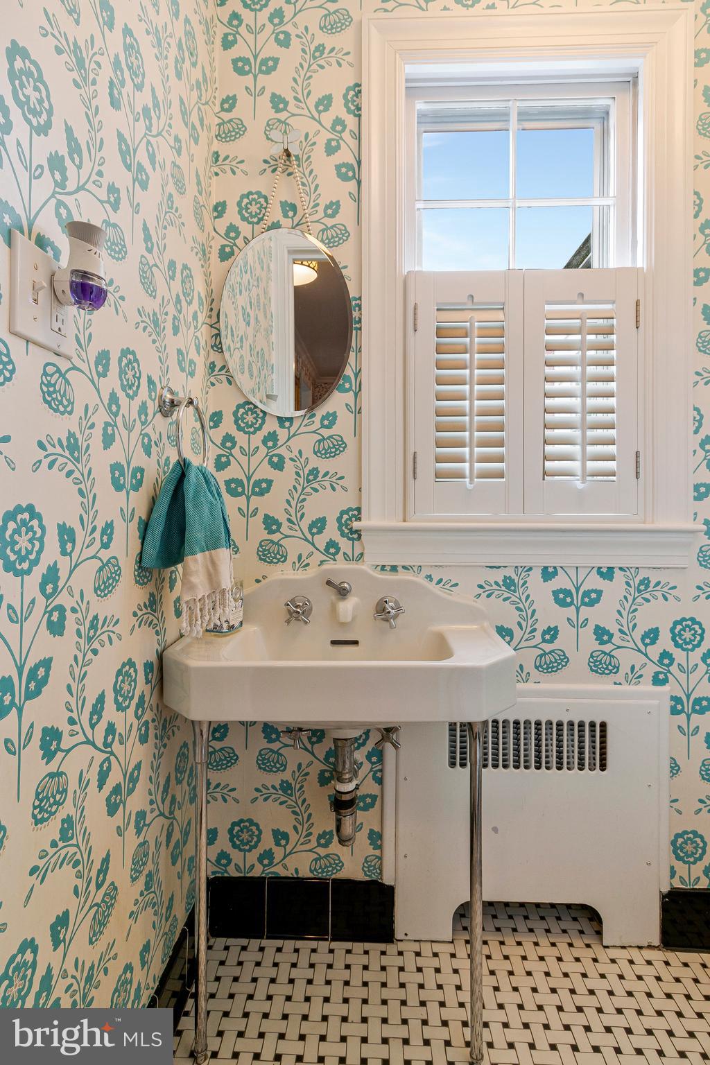 RIDGEWOOD VILLAGE - Residential