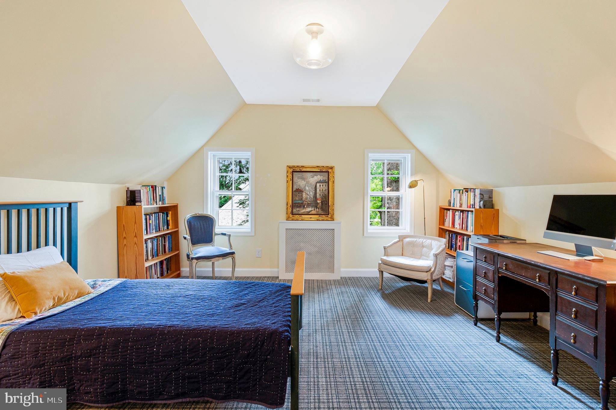 RIDGEWOOD VILLAGE - Residential