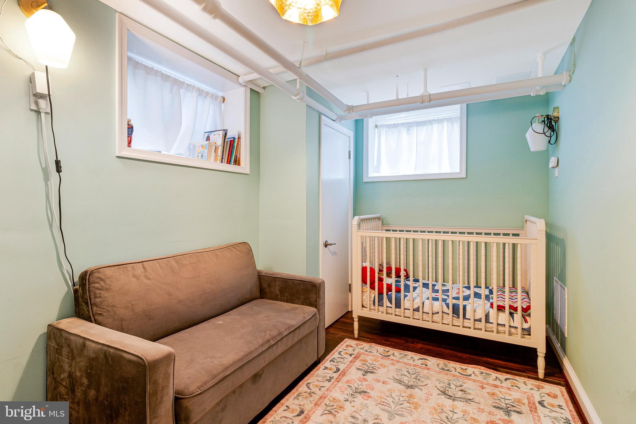 RIDGEWOOD VILLAGE - Residential