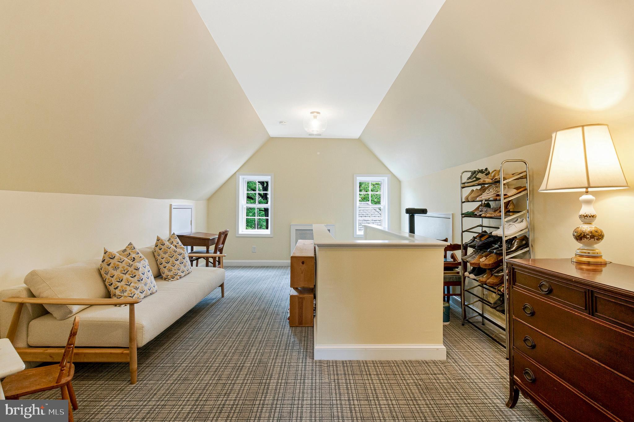 RIDGEWOOD VILLAGE - Residential