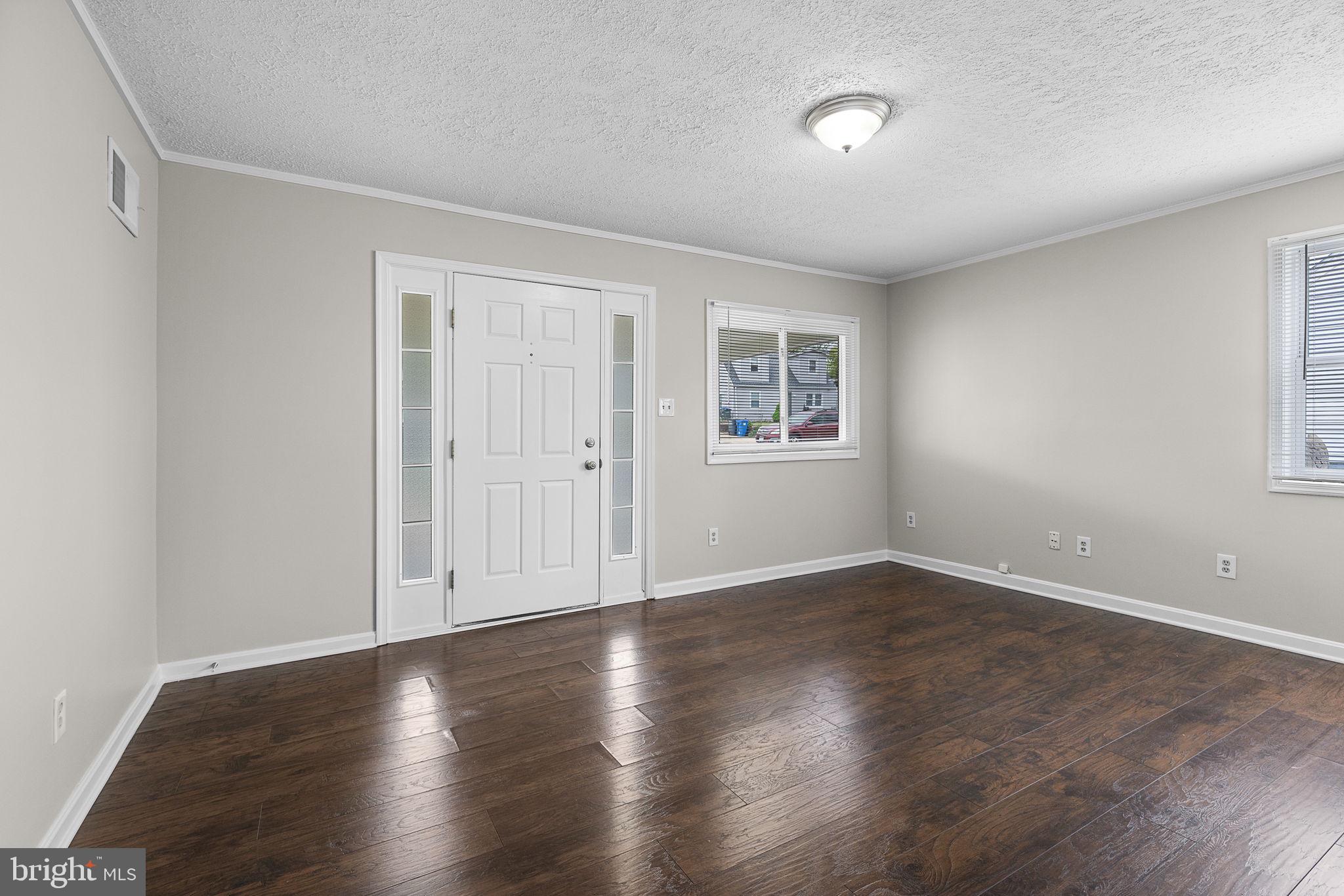 MANASSAS PARK - Residential