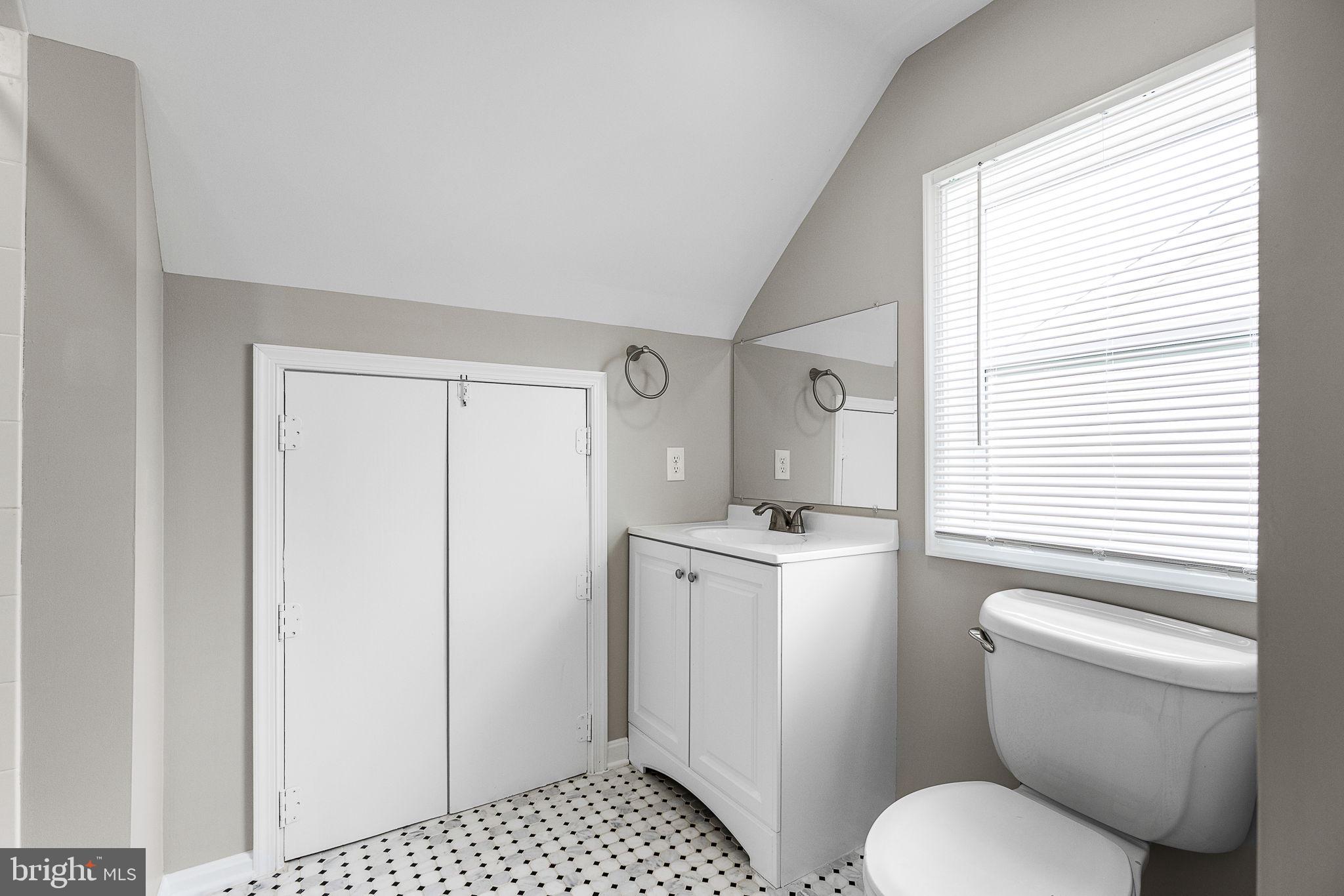 MANASSAS PARK - Residential