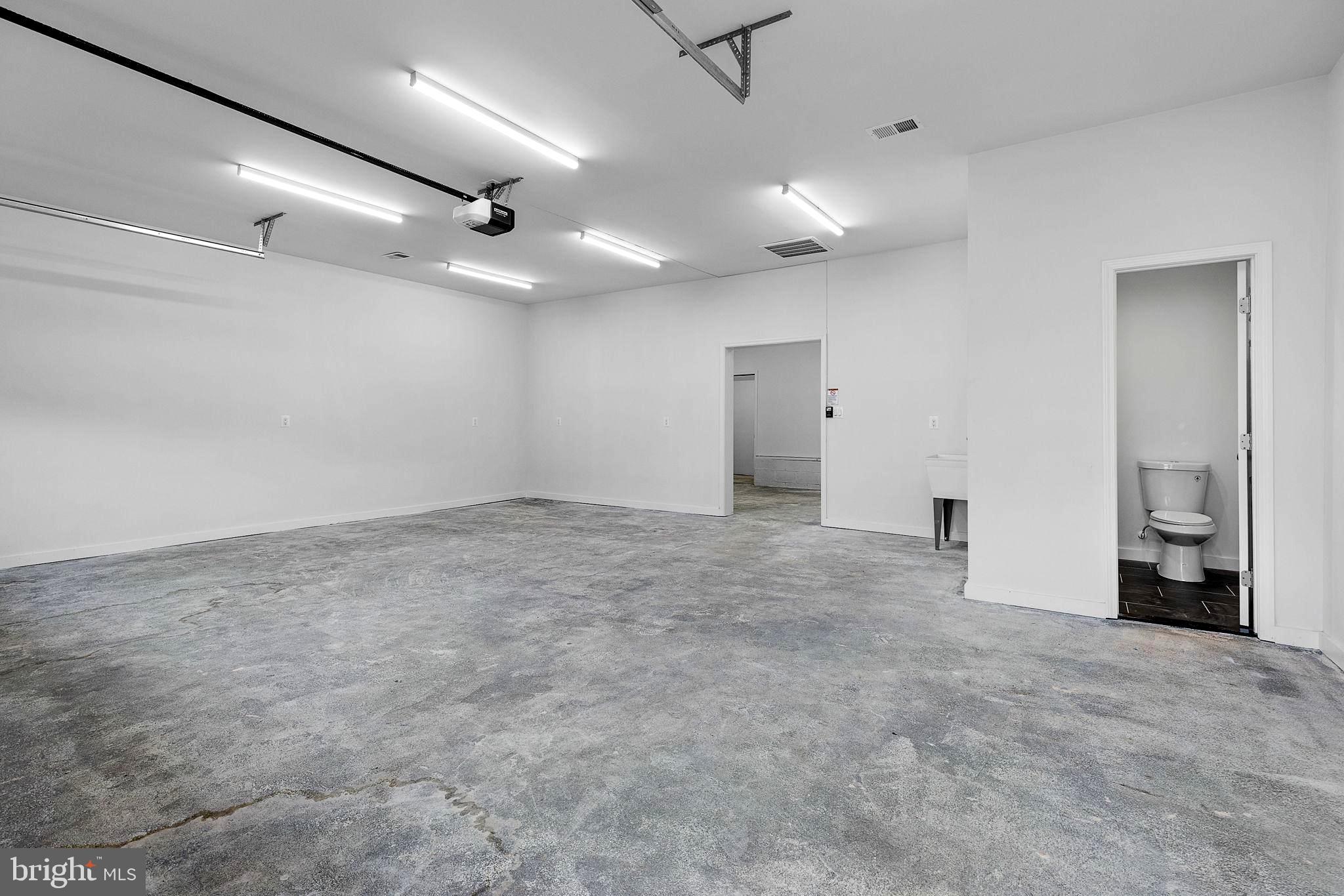 MANASSAS PARK - Residential