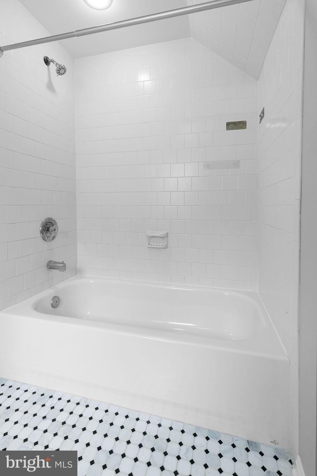 MANASSAS PARK - Residential