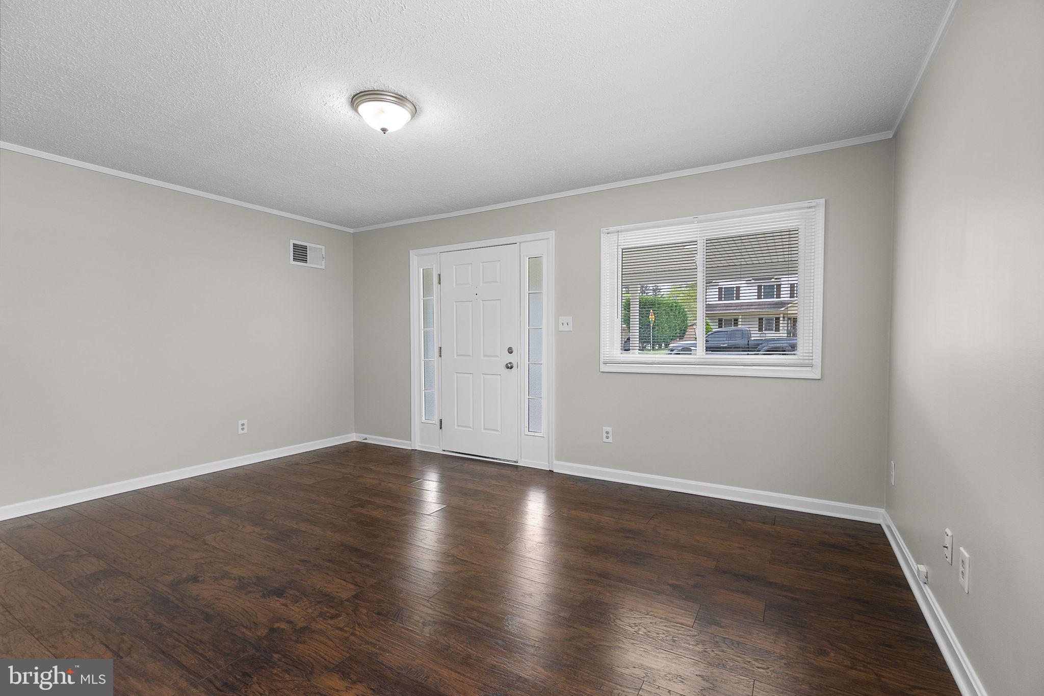 MANASSAS PARK - Residential