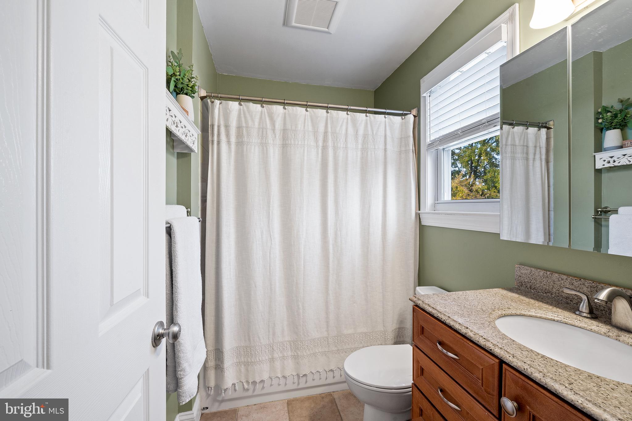 SALEM POINT - Residential