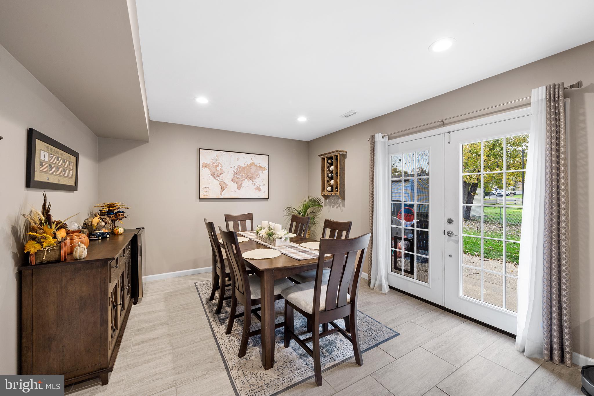 SALEM POINT - Residential