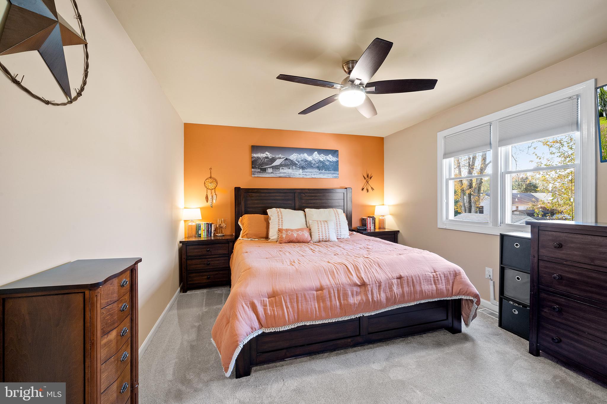 SALEM POINT - Residential