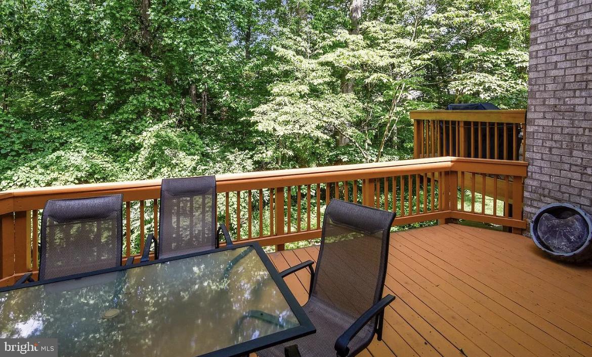 RESTON - Residential Lease