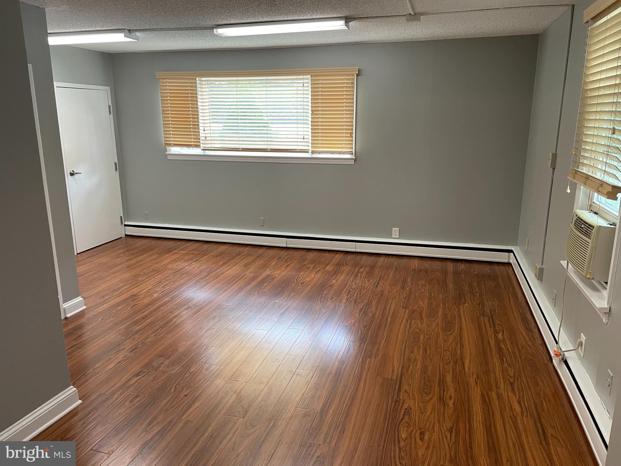 CAPITOL VIEW - Commercial Sale