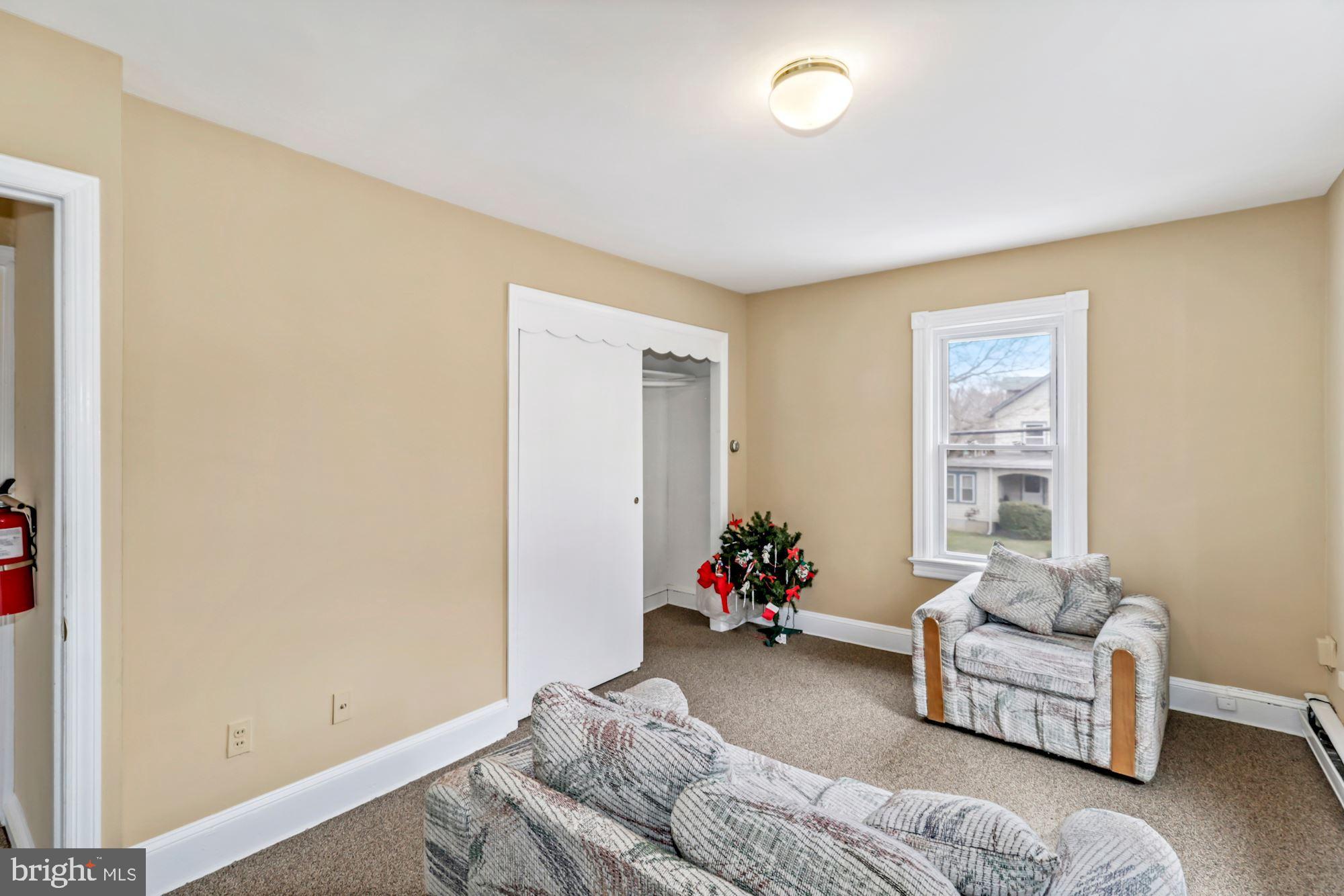 CAPITOL VIEW - Commercial Sale