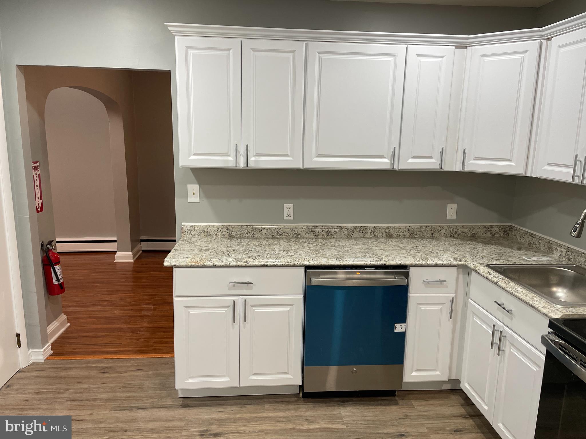 CAPITOL VIEW - Commercial Sale