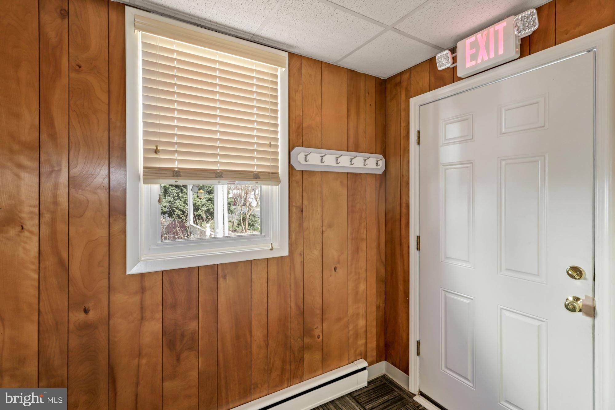 CAPITOL VIEW - Commercial Sale