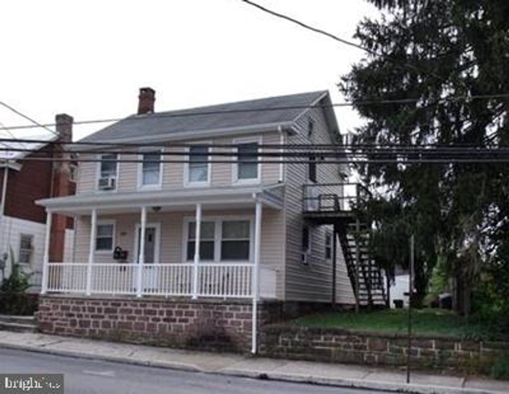 Photo of 90 S Main Street #2ND FLOOR, DOVER, PA 17315 (MLS # PAYK2089754)