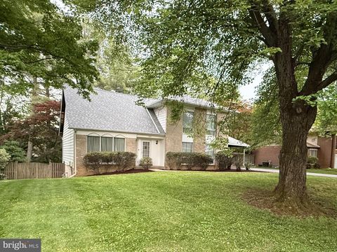 Photo of 13001 Buccaneer Road, SILVER SPRING, MD 20904 (MLS # MDMC2235742)