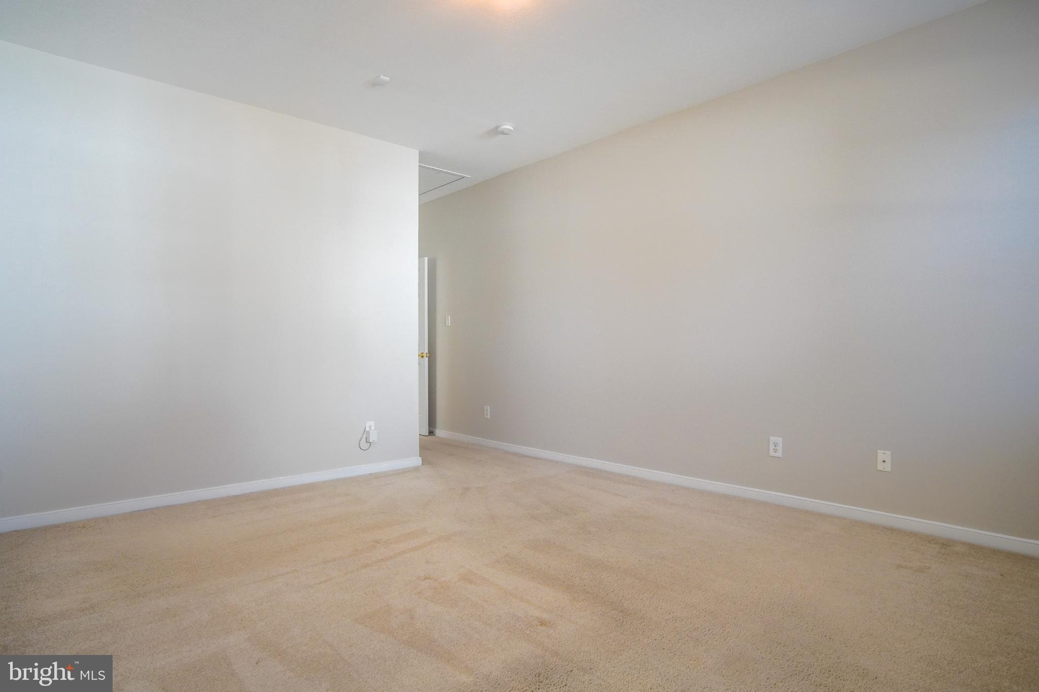 LEGACY WOODS - Residential