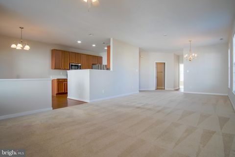 Homes For Sale - 6507 Holly Ridge Ct<br/> FREDERICKSBURG, VA 22407