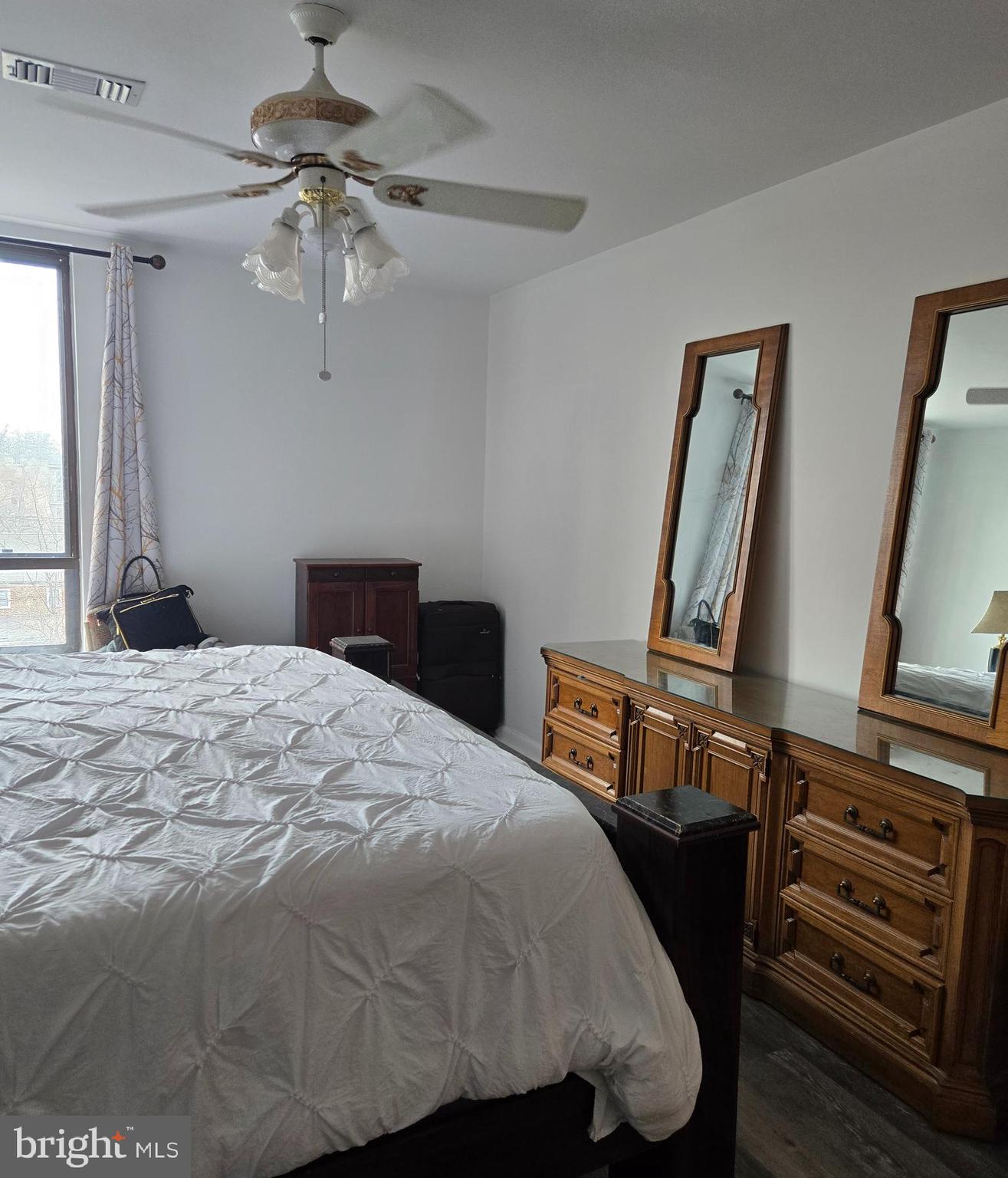 PARK HEIGHTS - Residential