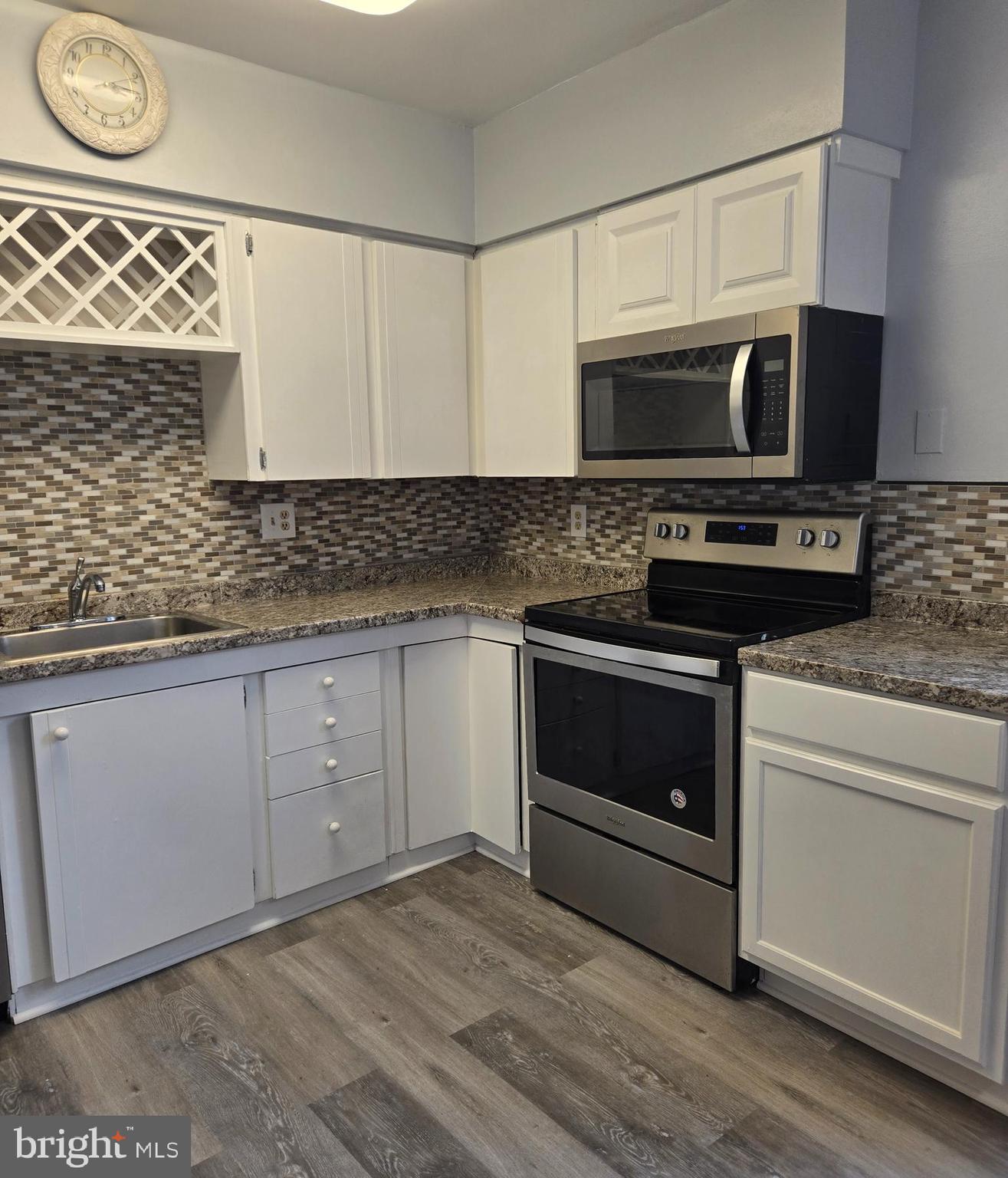 PARK HEIGHTS - Residential