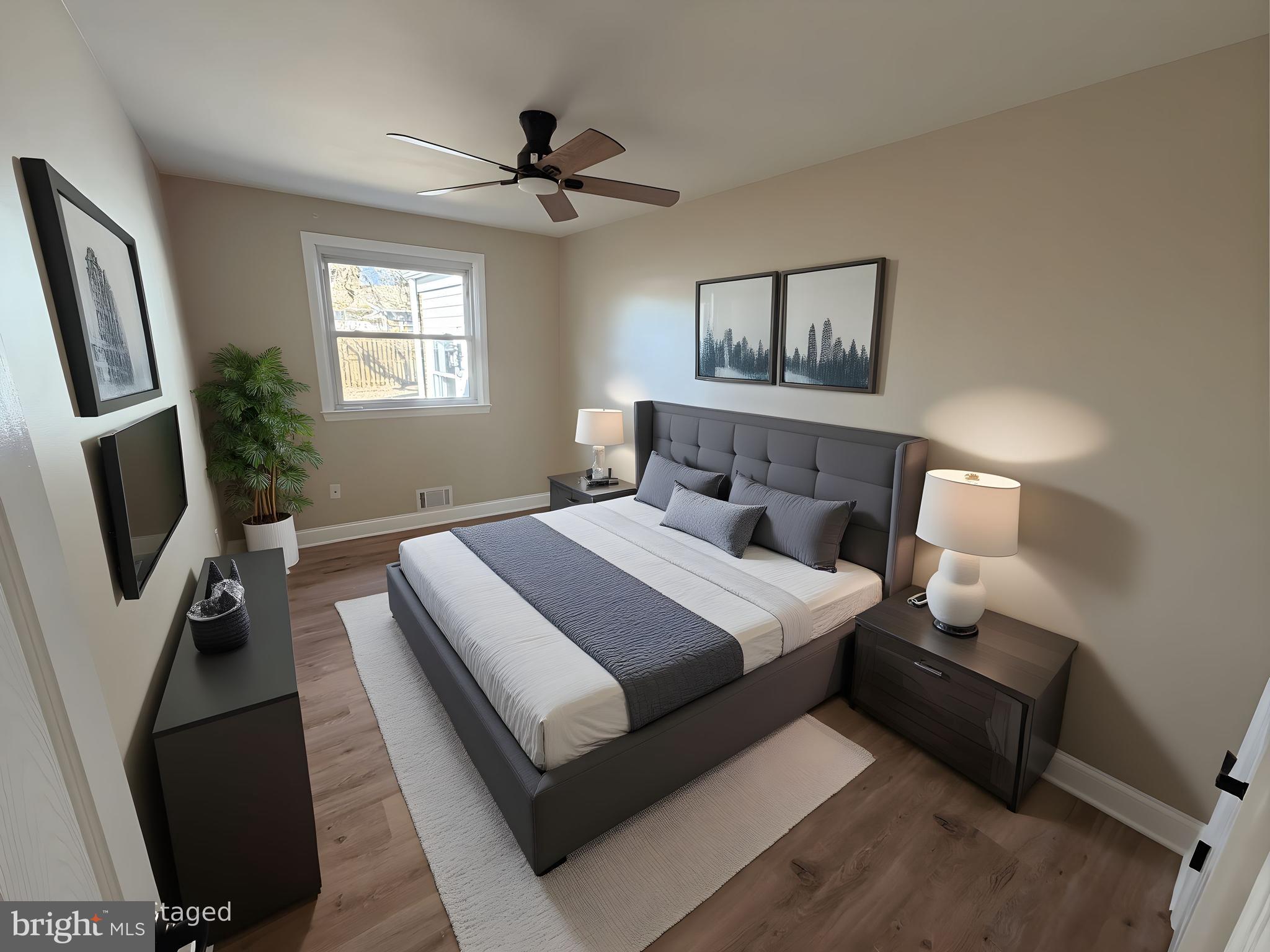 RIVIERA BEACH - Residential