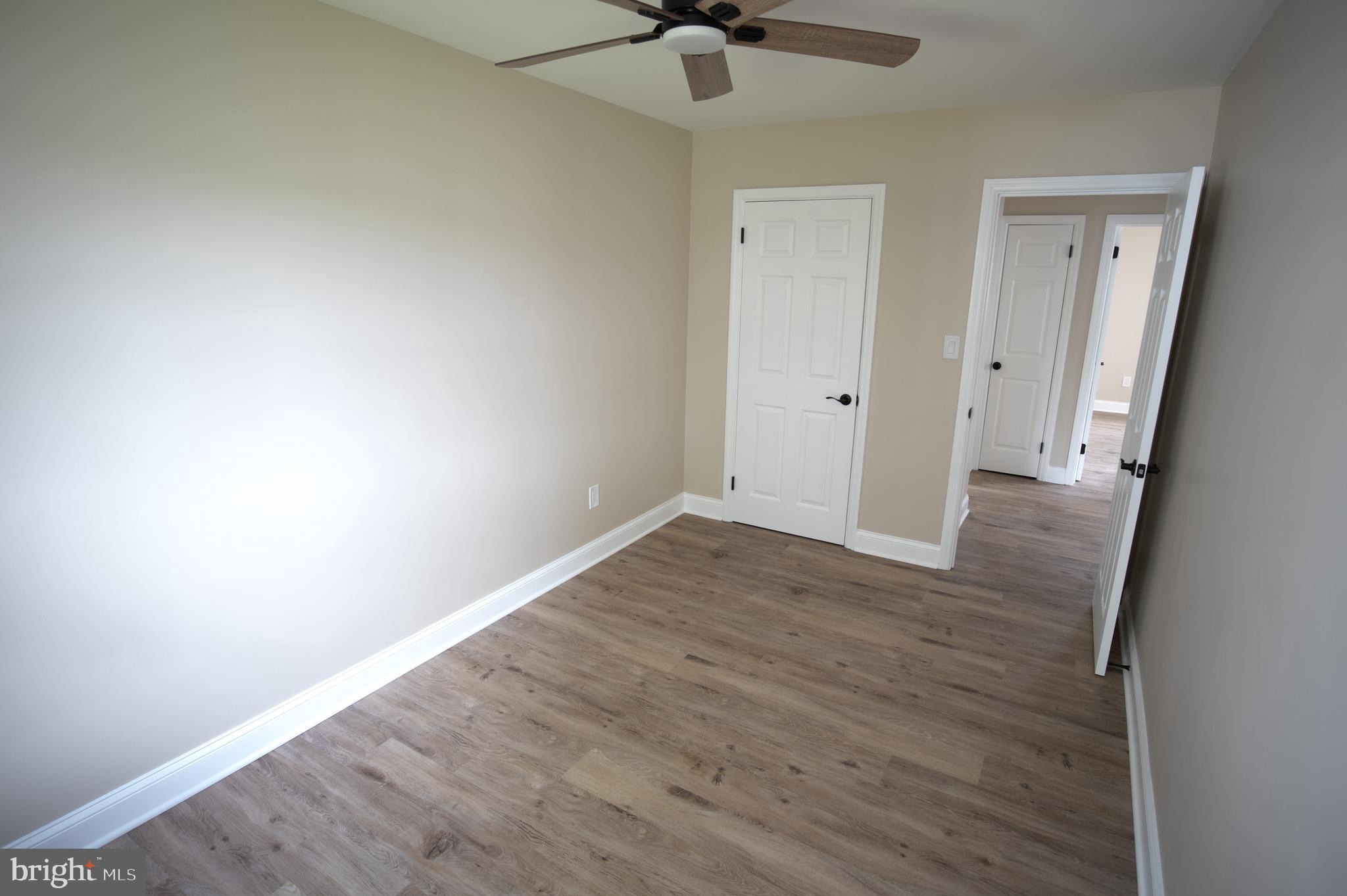 RIVIERA BEACH - Residential