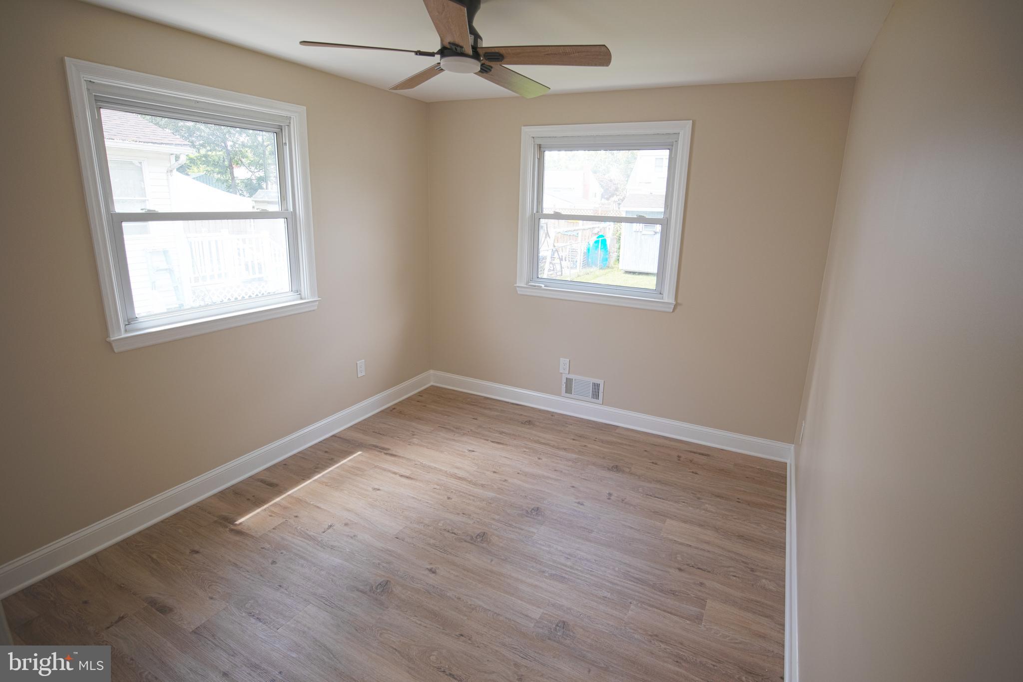 RIVIERA BEACH - Residential