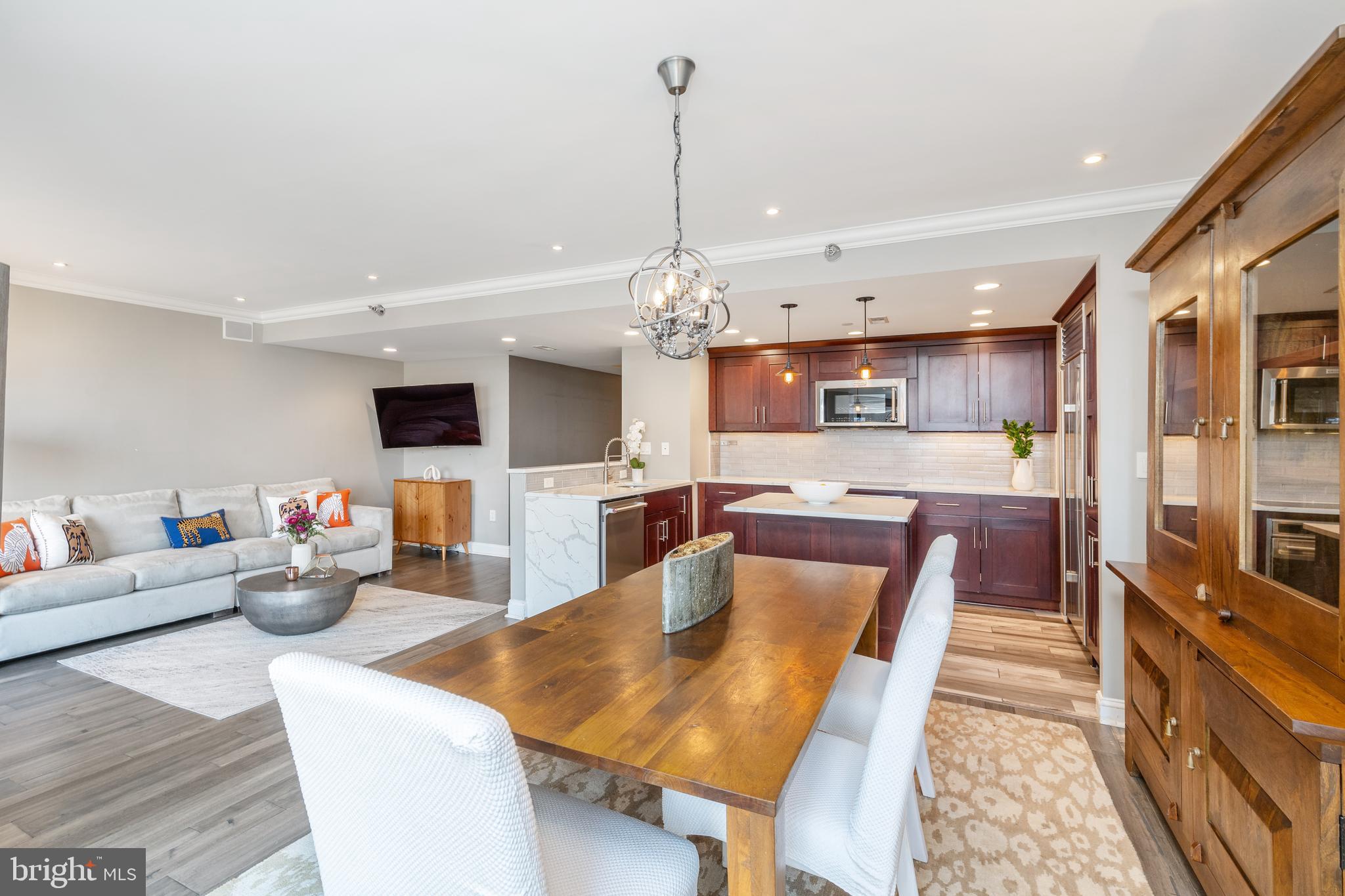 RITTENHOUSE SQUARE - Residential