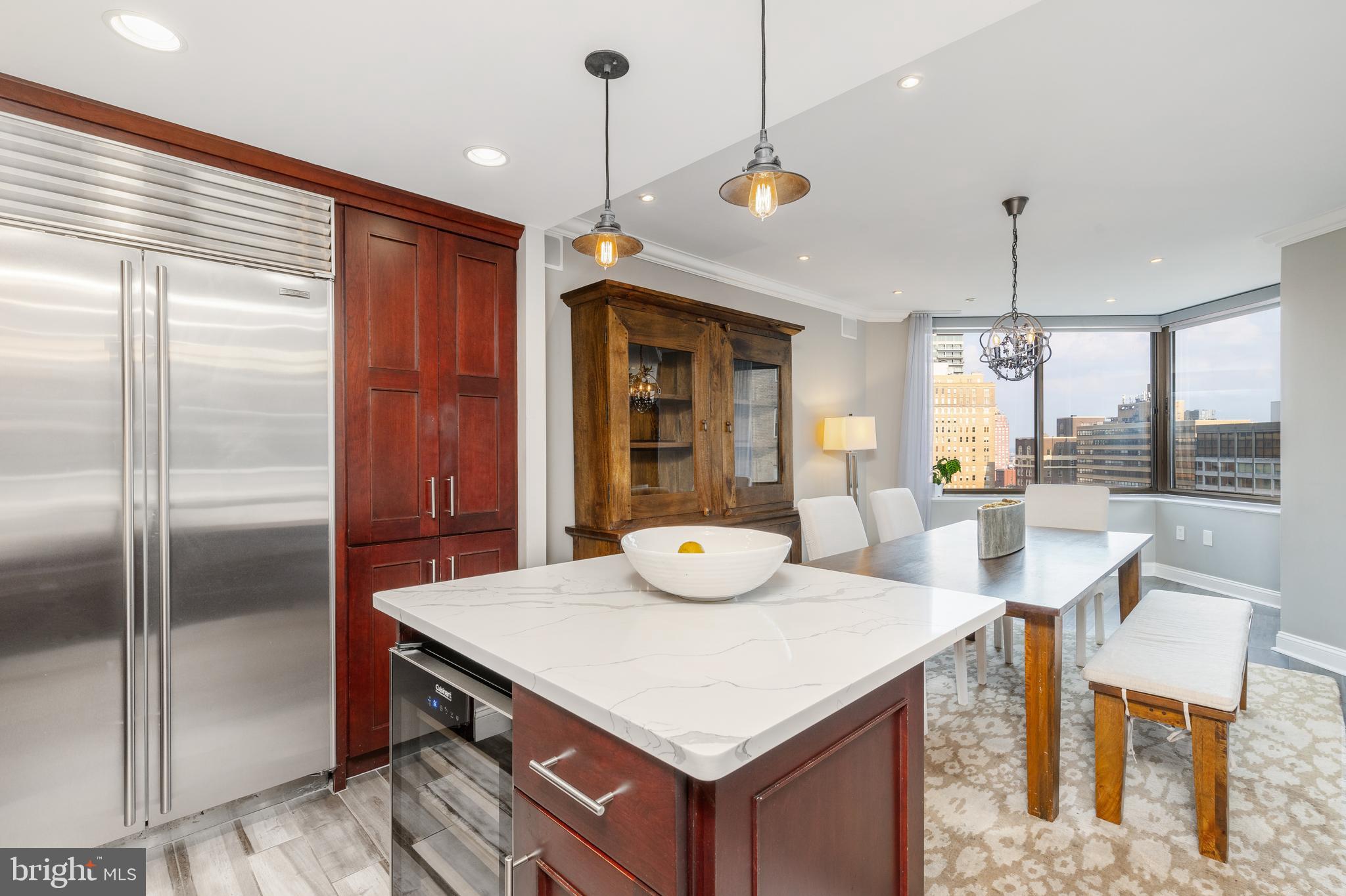 RITTENHOUSE SQUARE - Residential