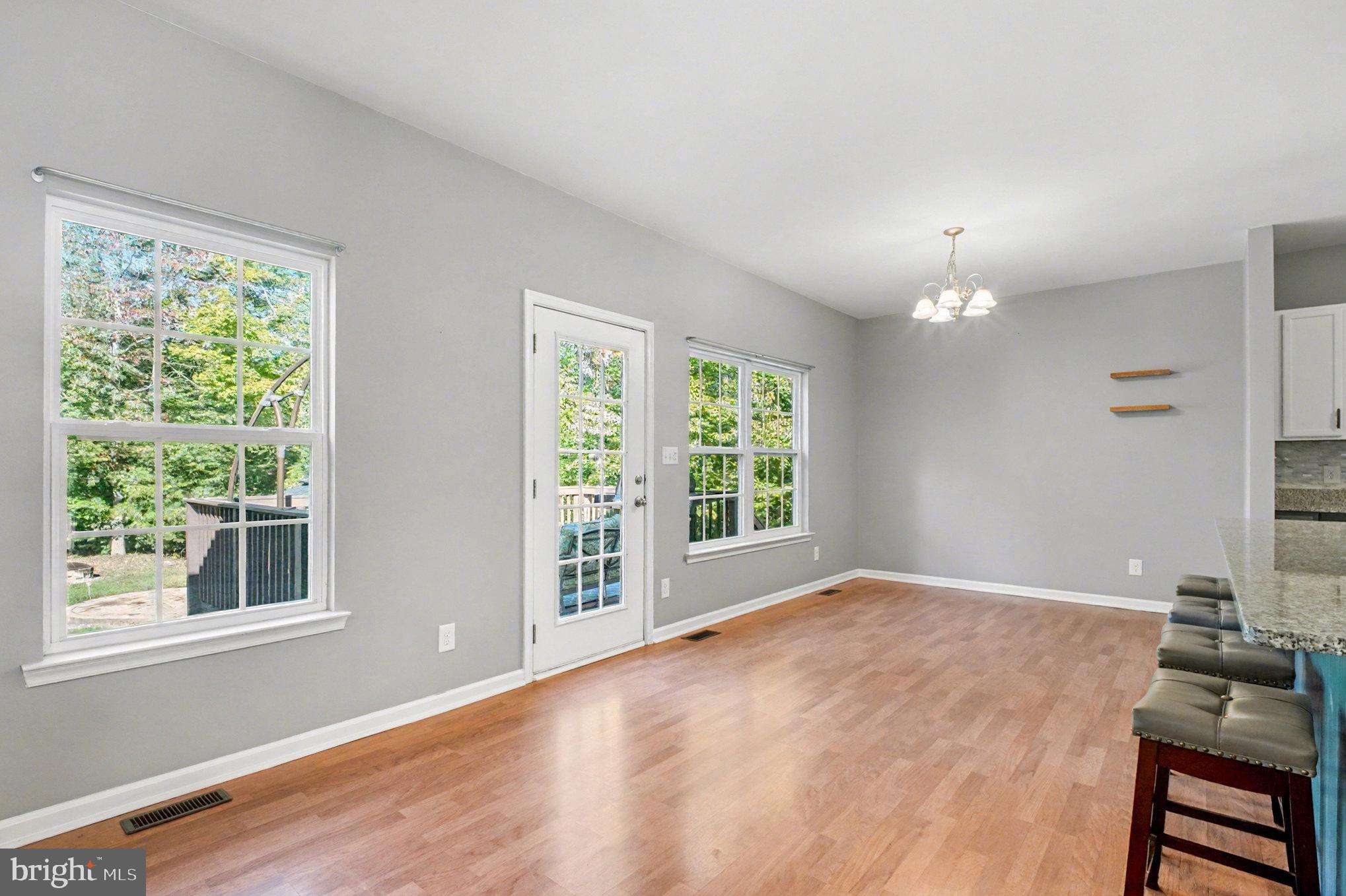 SOUTHERN HILLS ESTATES - Residential Lease