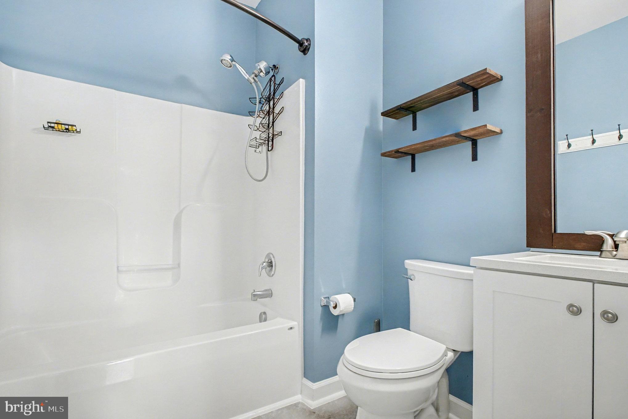 SOUTHERN HILLS ESTATES - Residential Lease