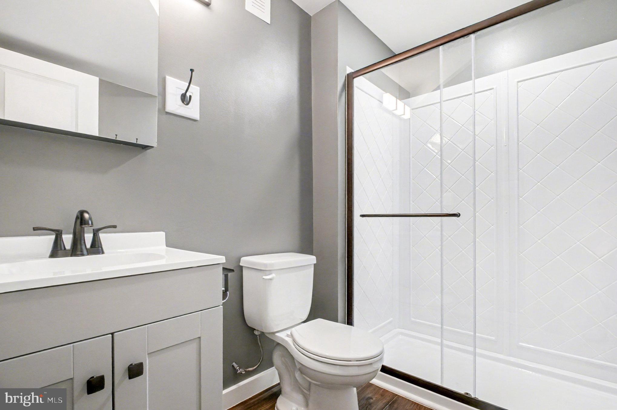 SOUTHERN HILLS ESTATES - Residential Lease