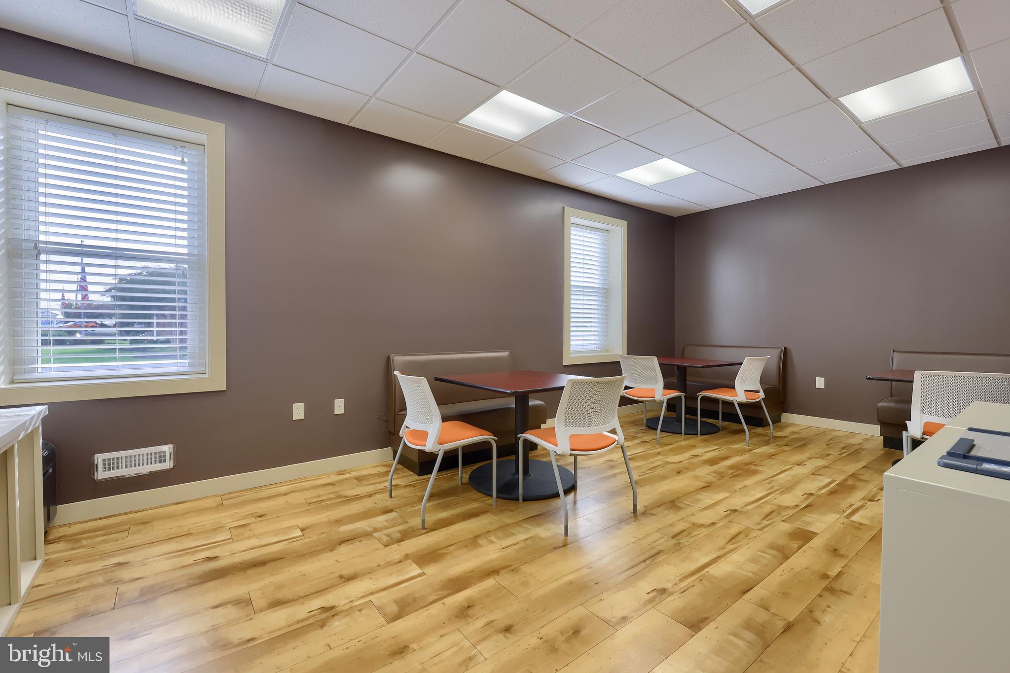 MANHEIM TWP - Commercial Sale