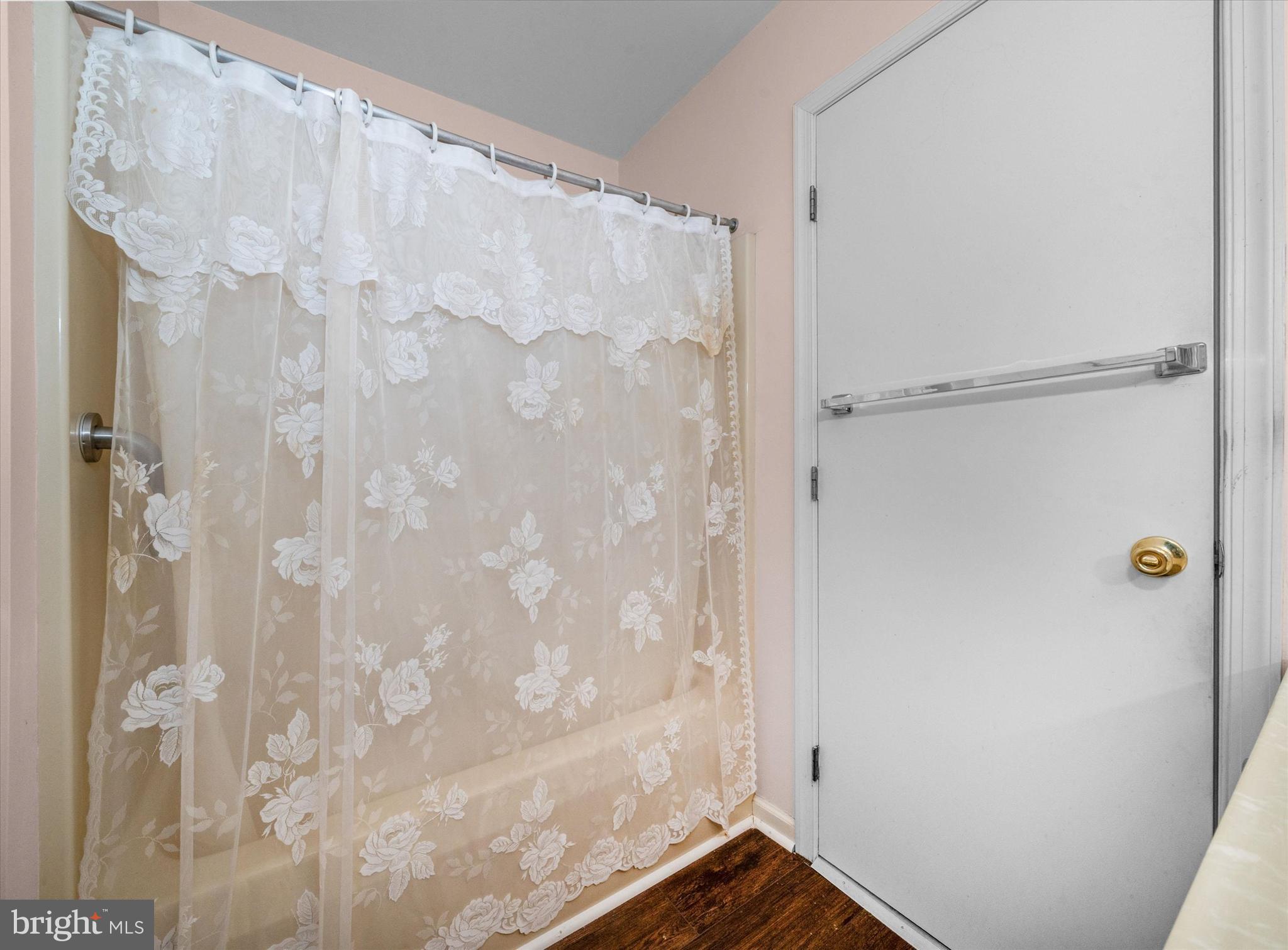 COVE ON HERRING CREEK - Residential