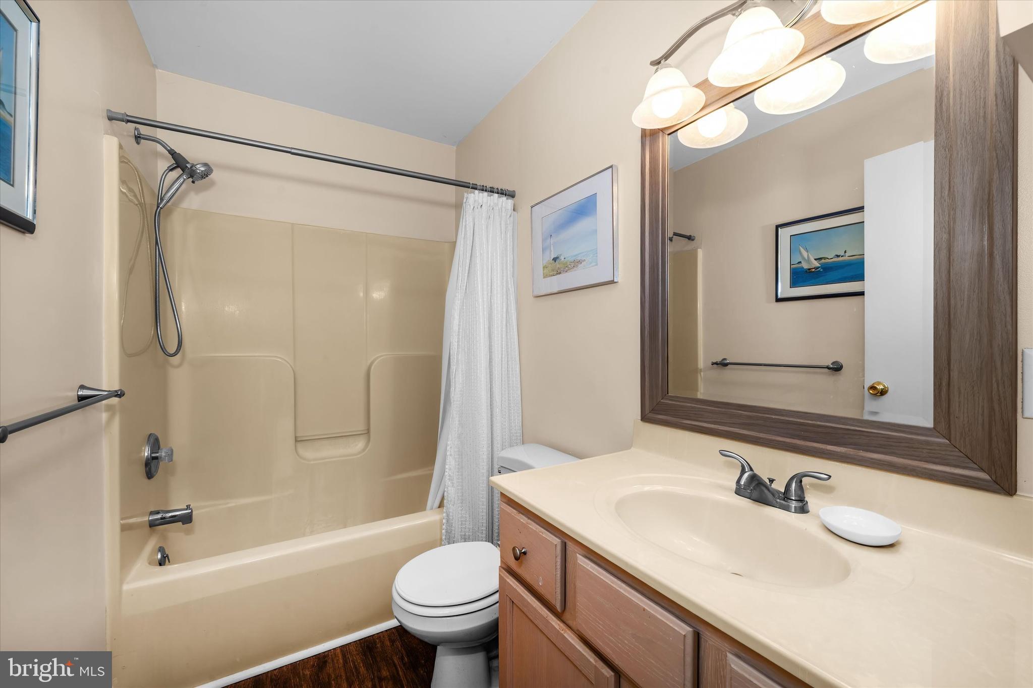 COVE ON HERRING CREEK - Residential