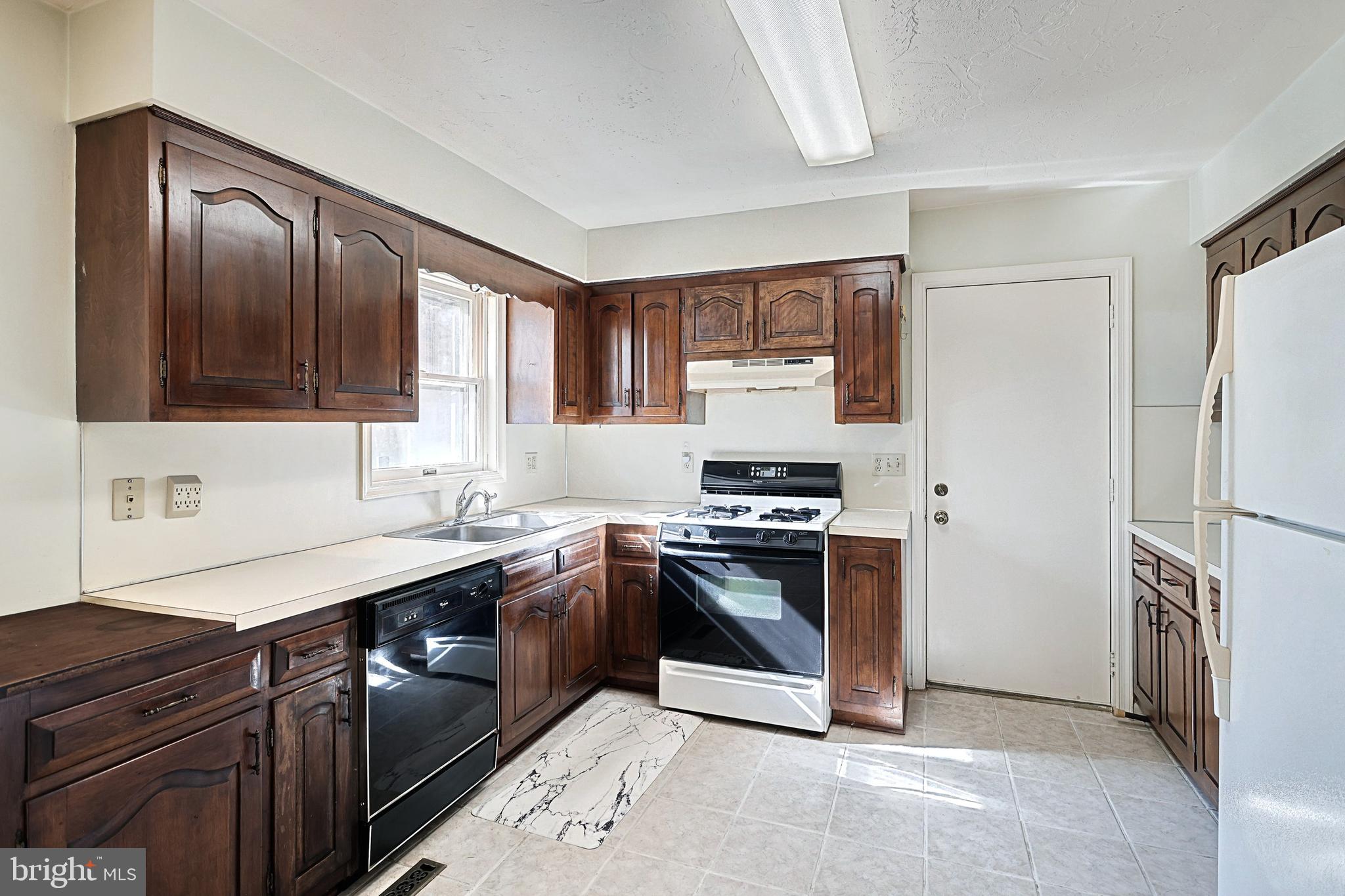 HOPEWELL - Residential